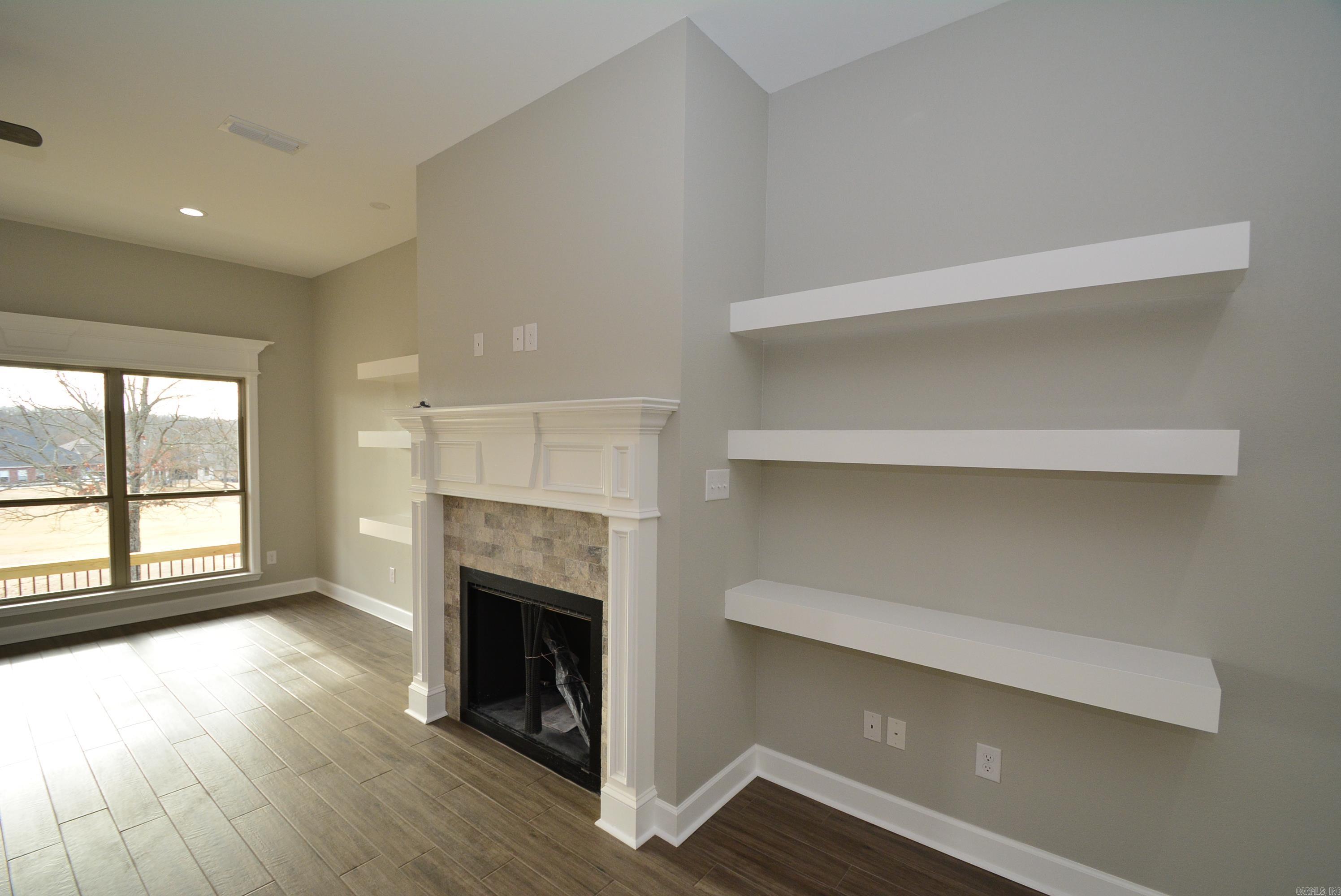 17  Waters Edge  Cabot, AR