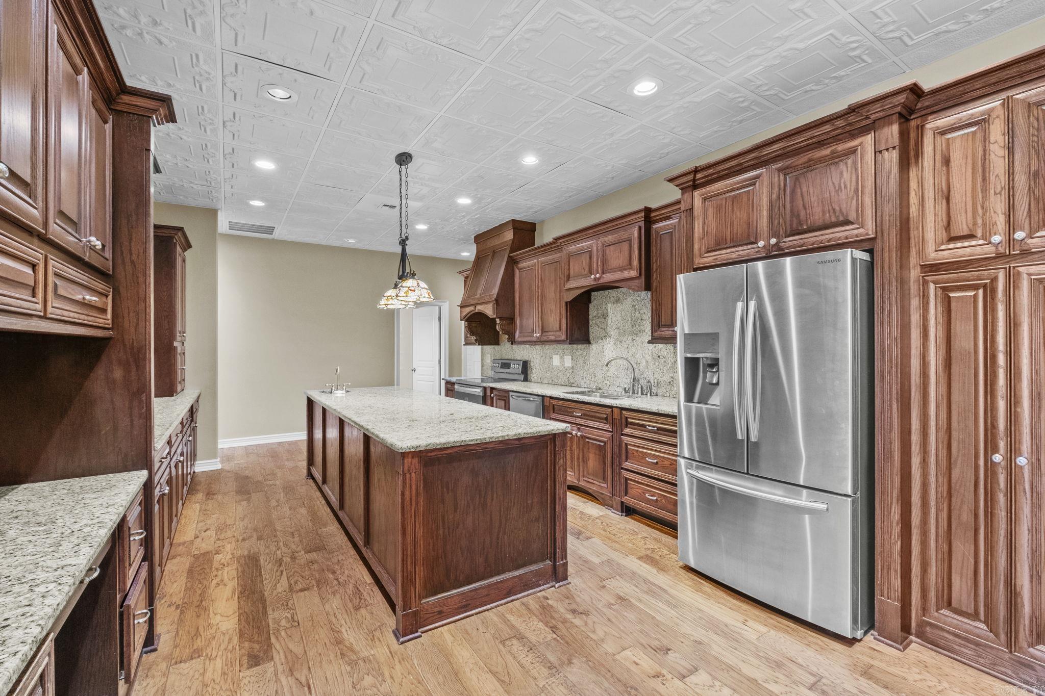1090  Georgia Ridge  Searcy, AR