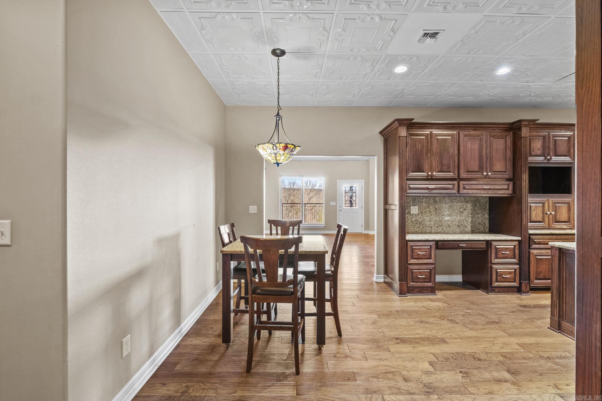 1090  Georgia Ridge  Searcy, AR