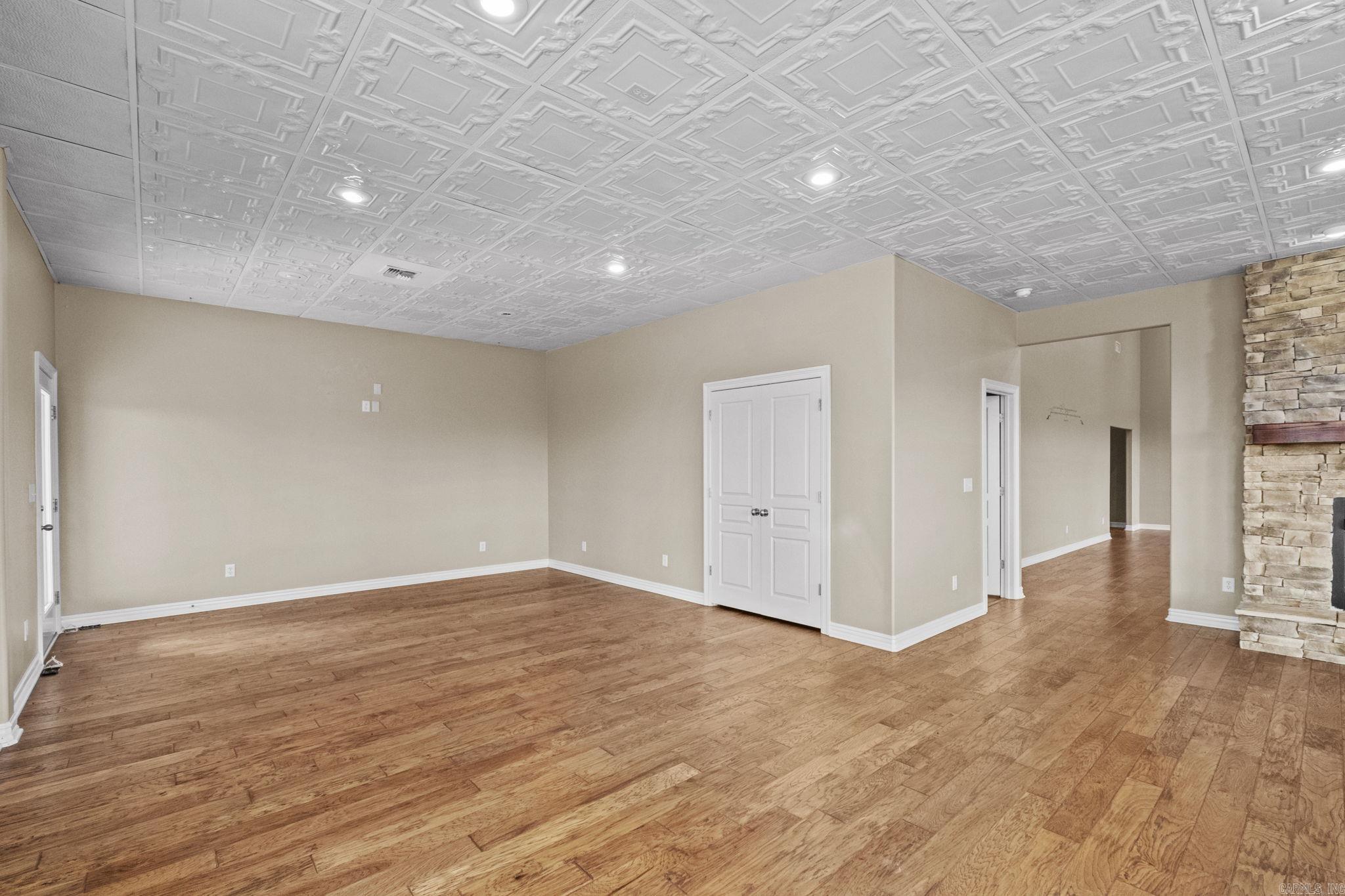 1090  Georgia Ridge  Searcy, AR