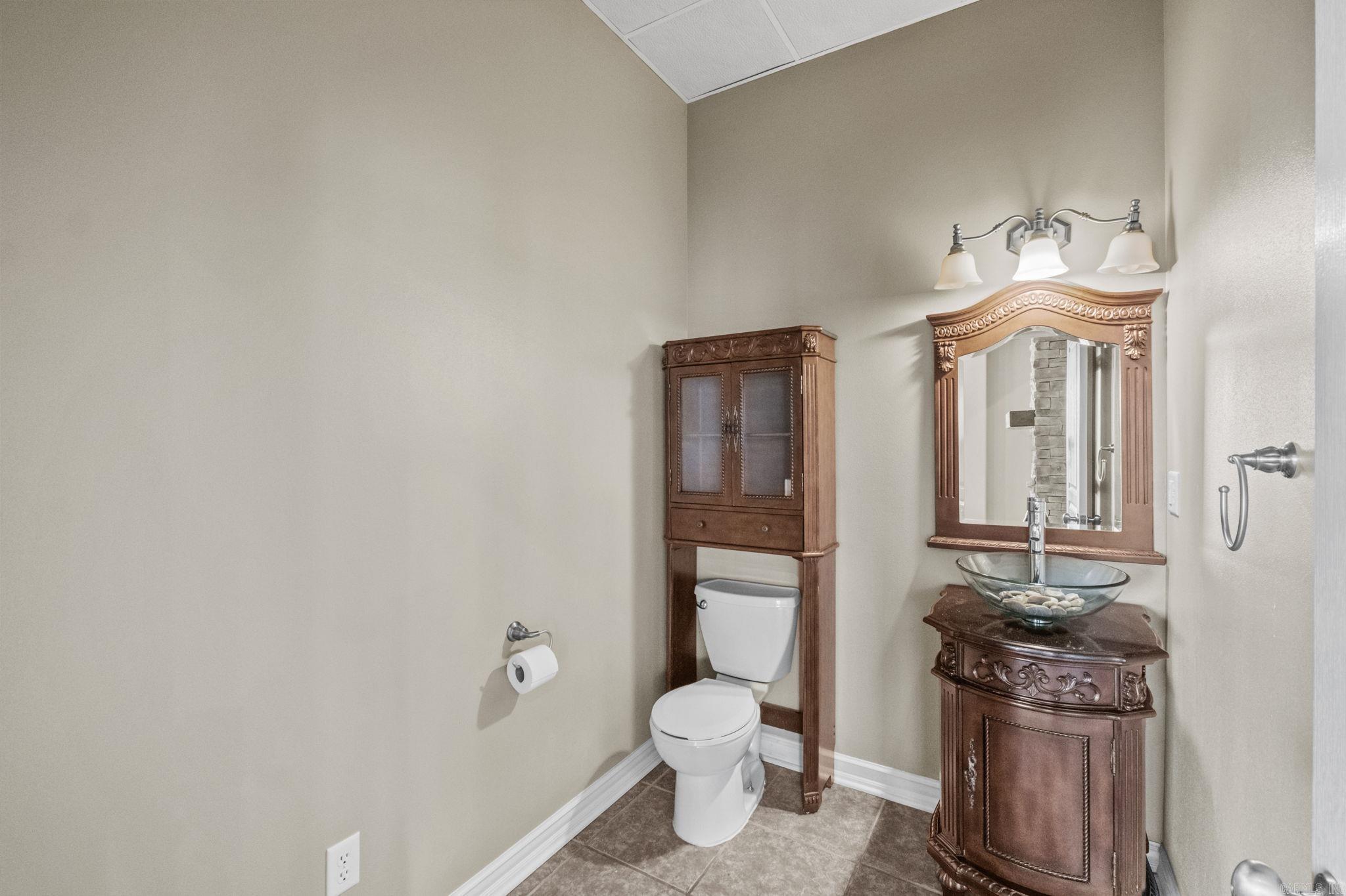 1090  Georgia Ridge  Searcy, AR
