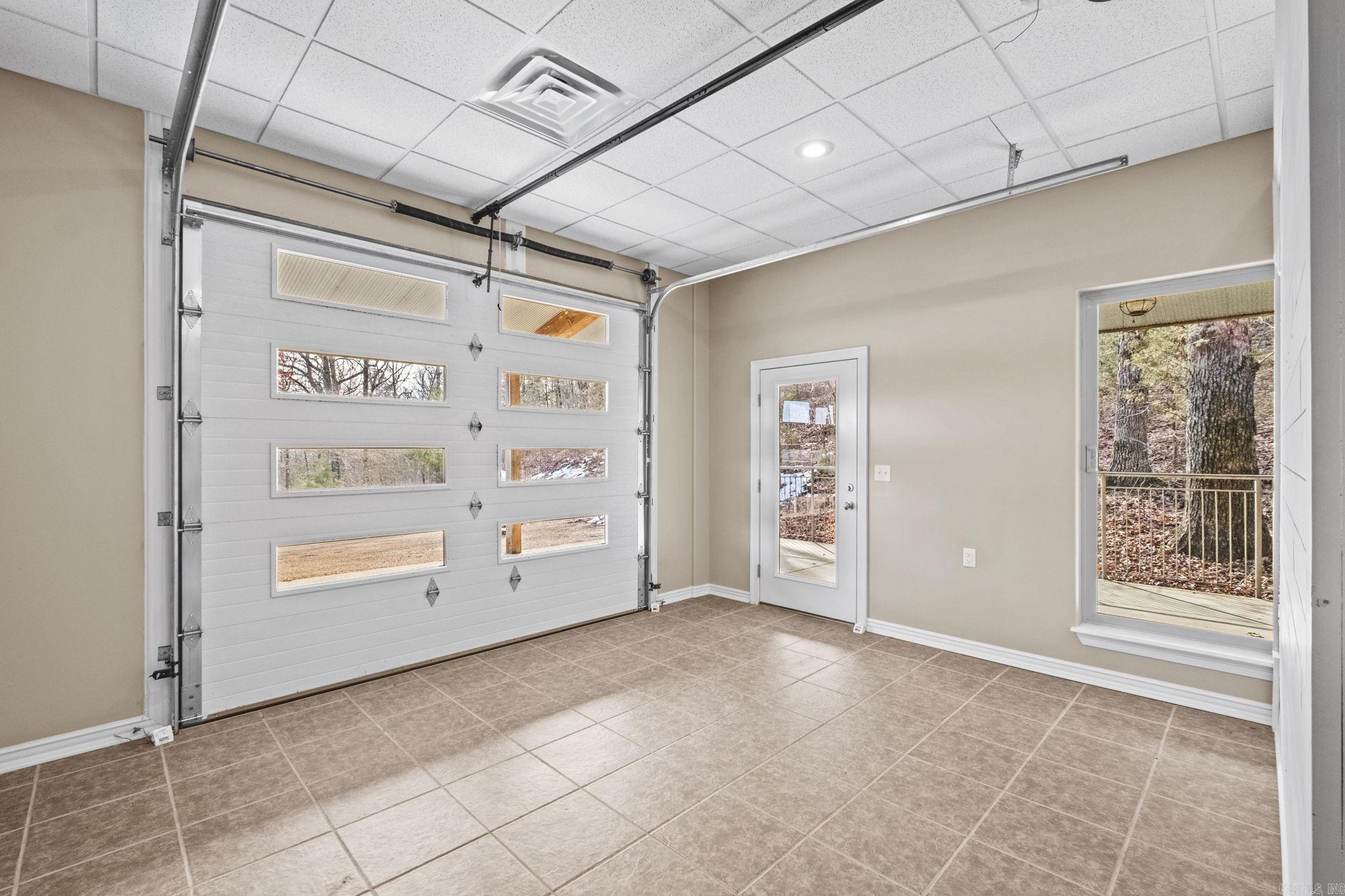 1090  Georgia Ridge  Searcy, AR