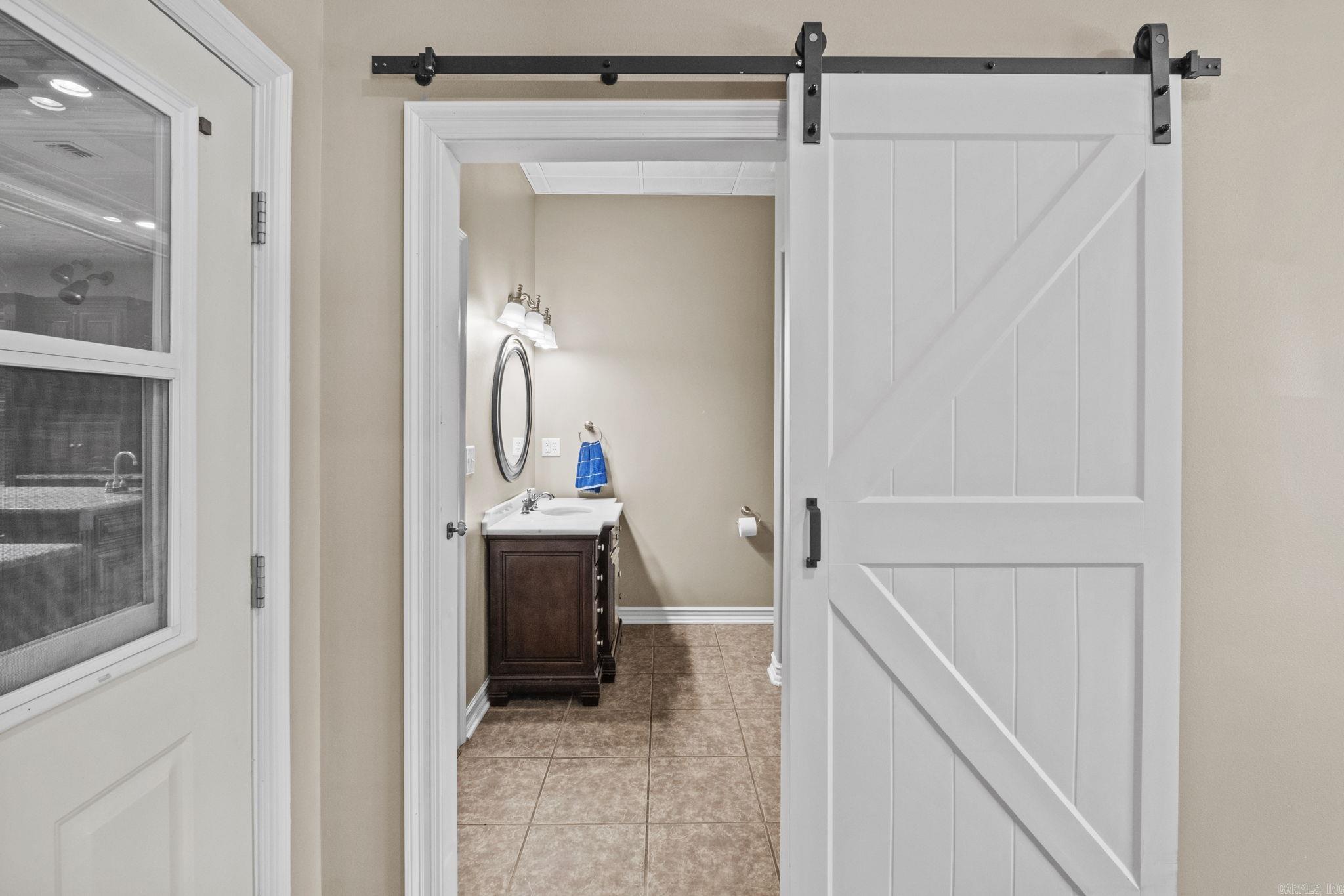 1090  Georgia Ridge  Searcy, AR