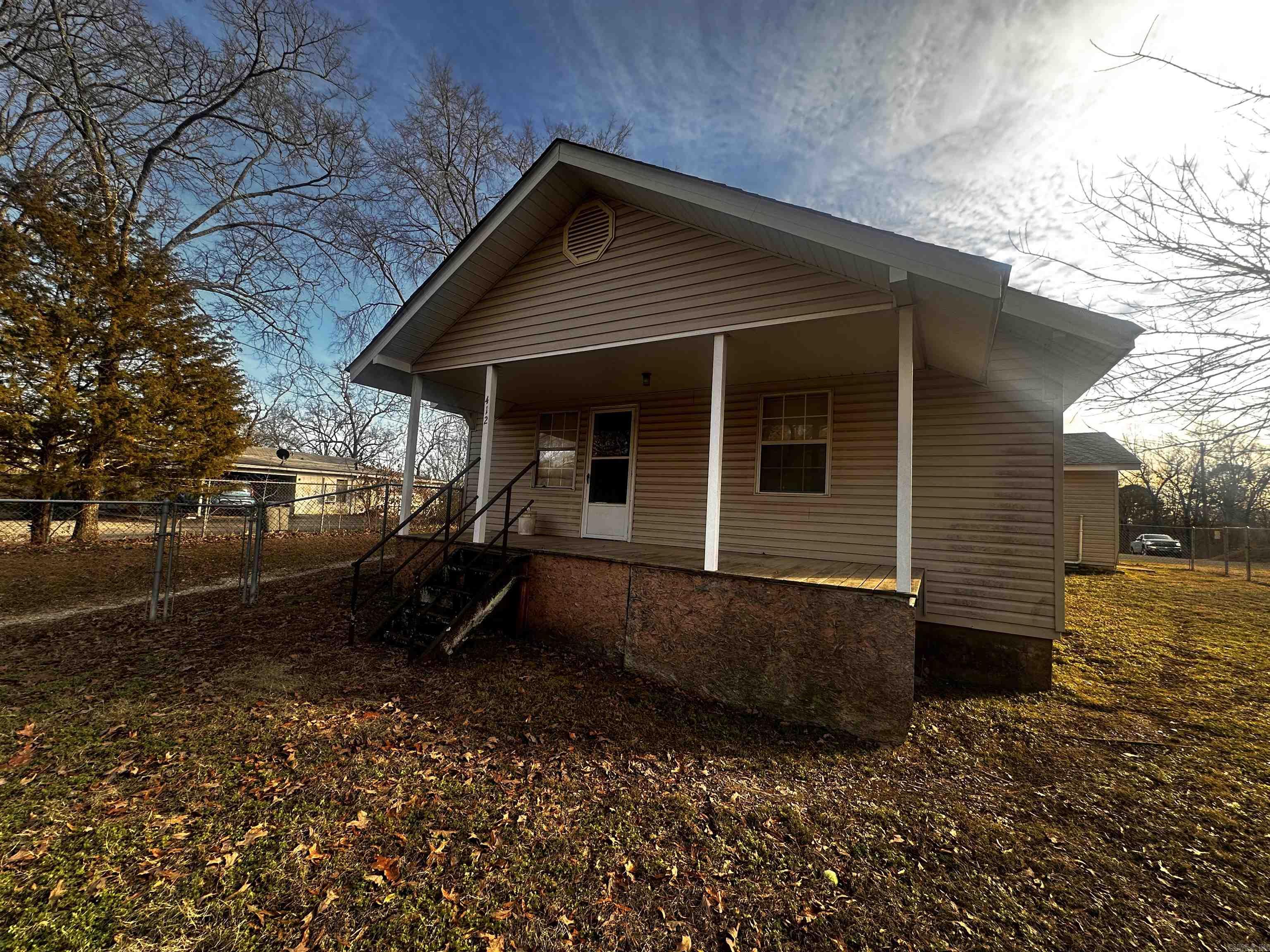349  Ridgeway  Hot Springs, AR