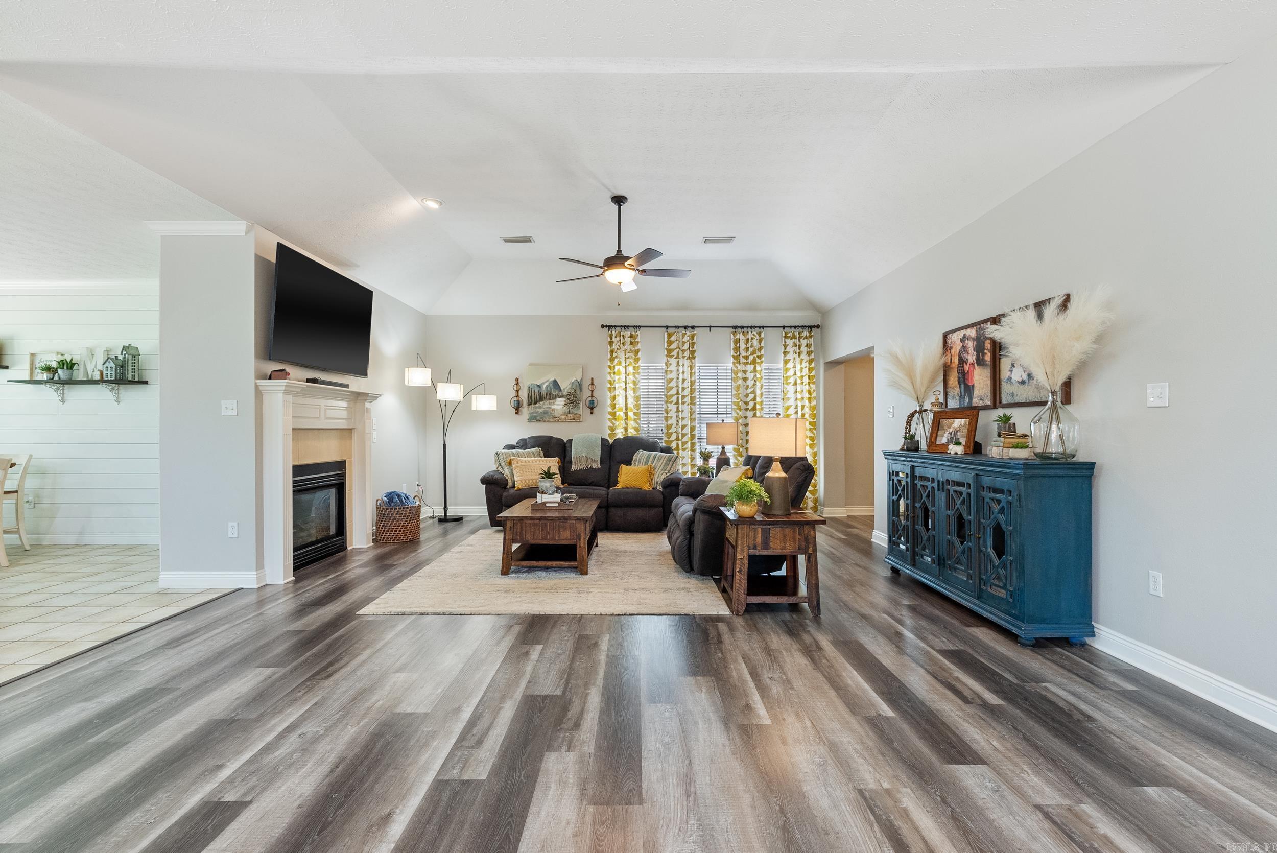 130  Las Colinas Street  Conway, AR