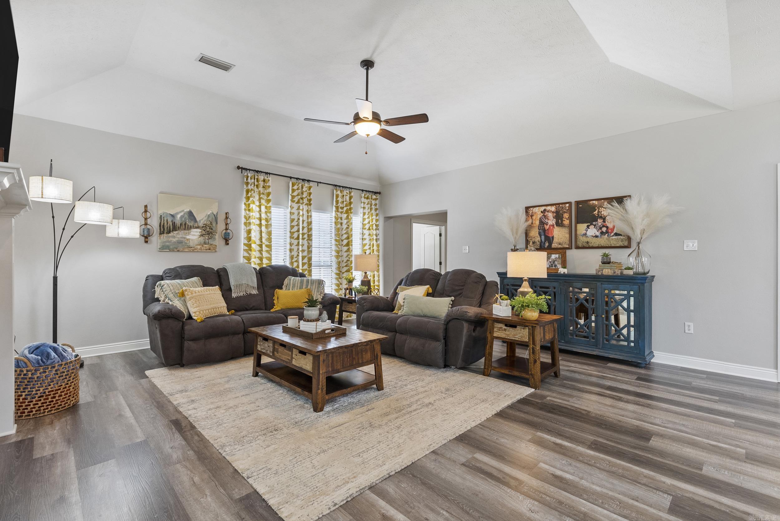 130  Las Colinas Street  Conway, AR