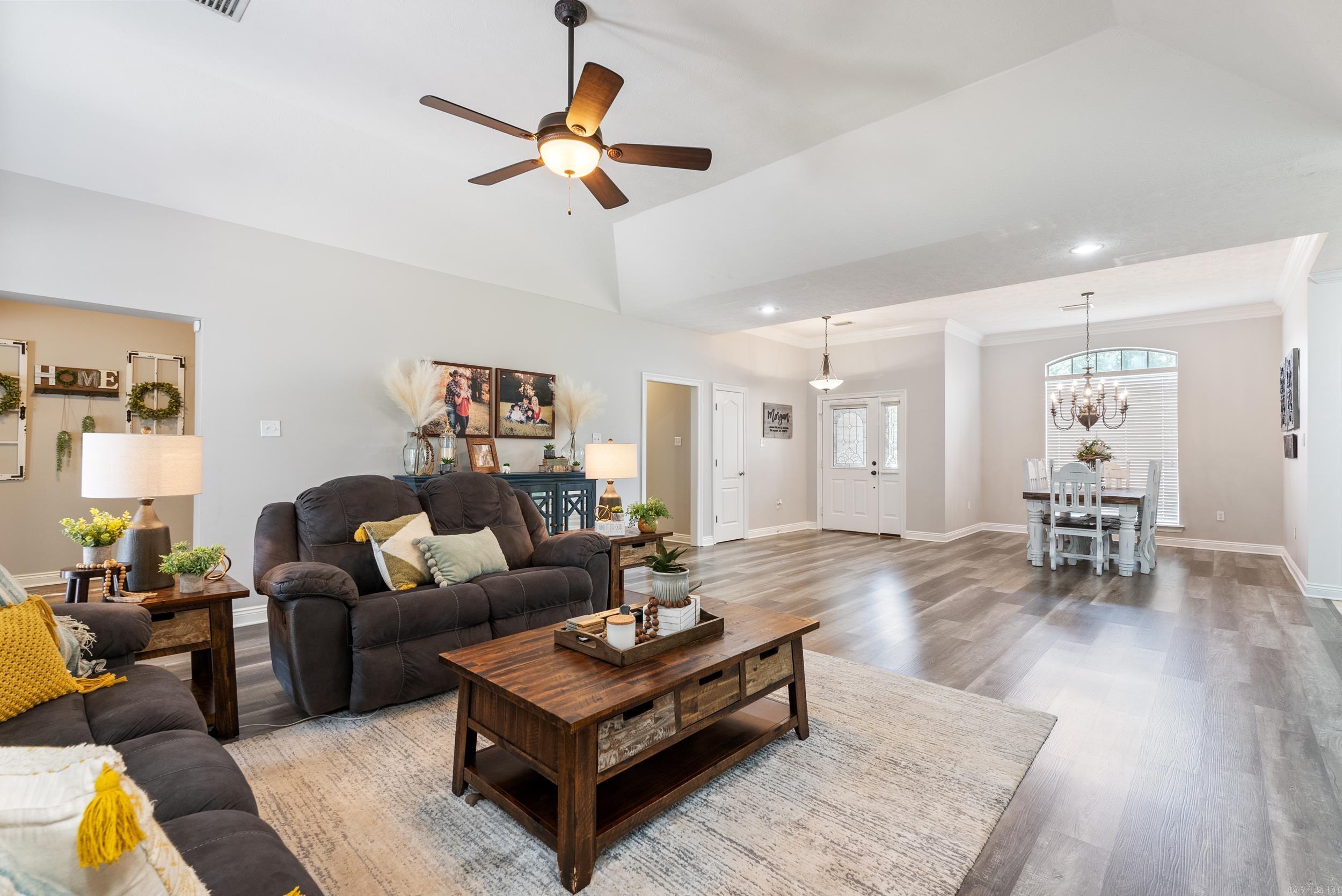 130  Las Colinas Street  Conway, AR
