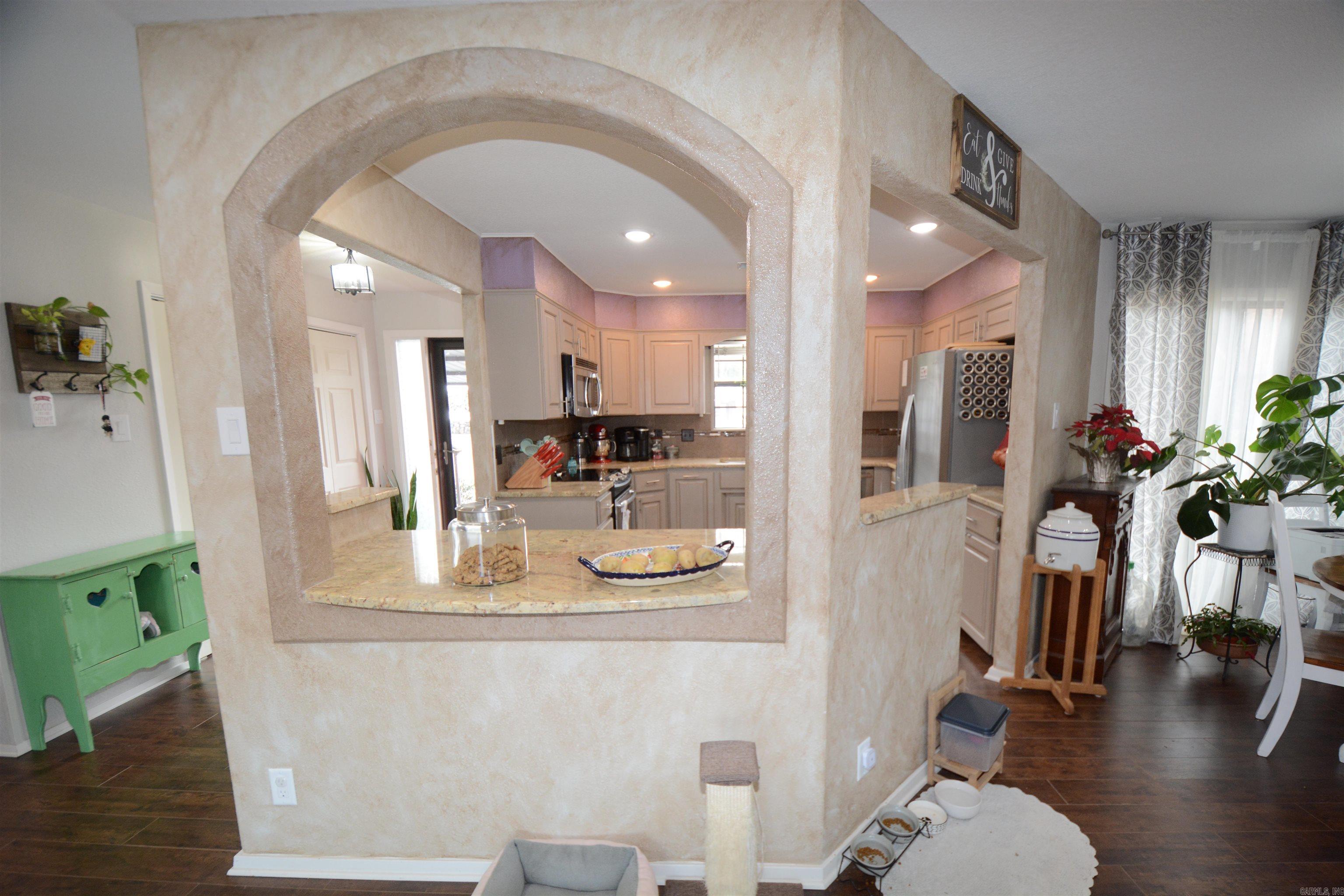 2311  LAKESHORE  Hot Springs, AR