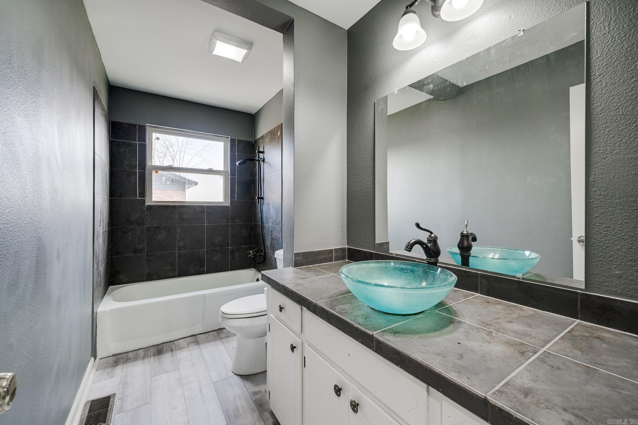 10923 Breckenridge Drive Little Rock, AR 72211