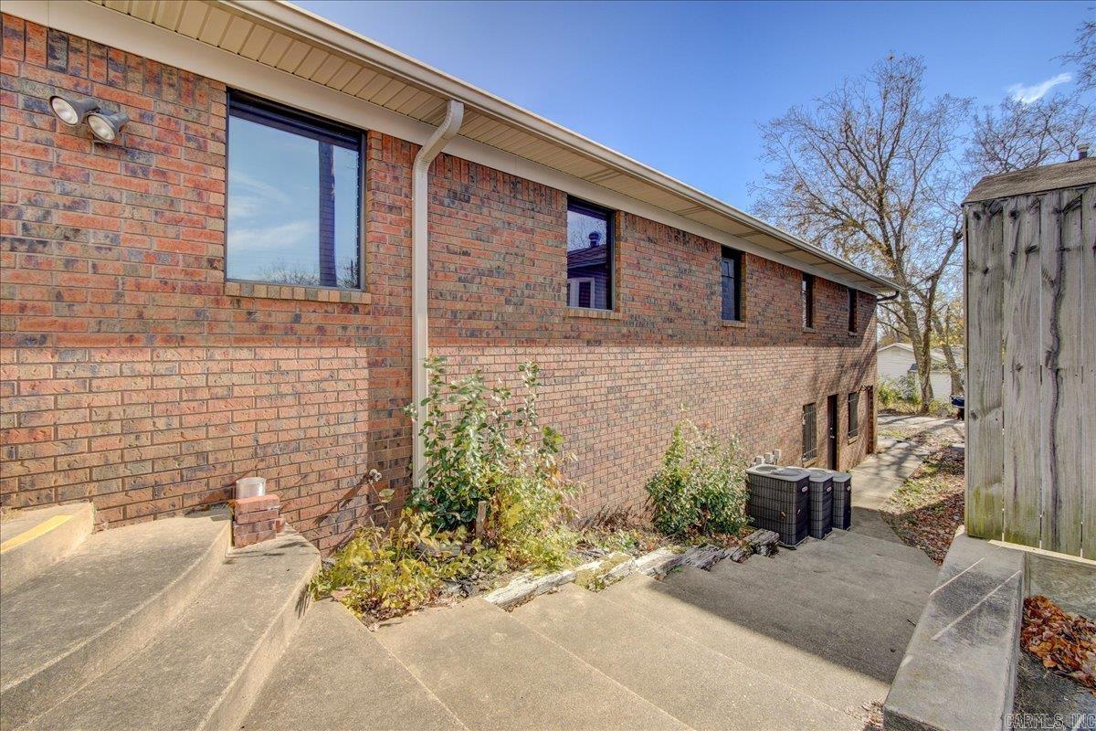 715  Hobson  Hot Springs, AR