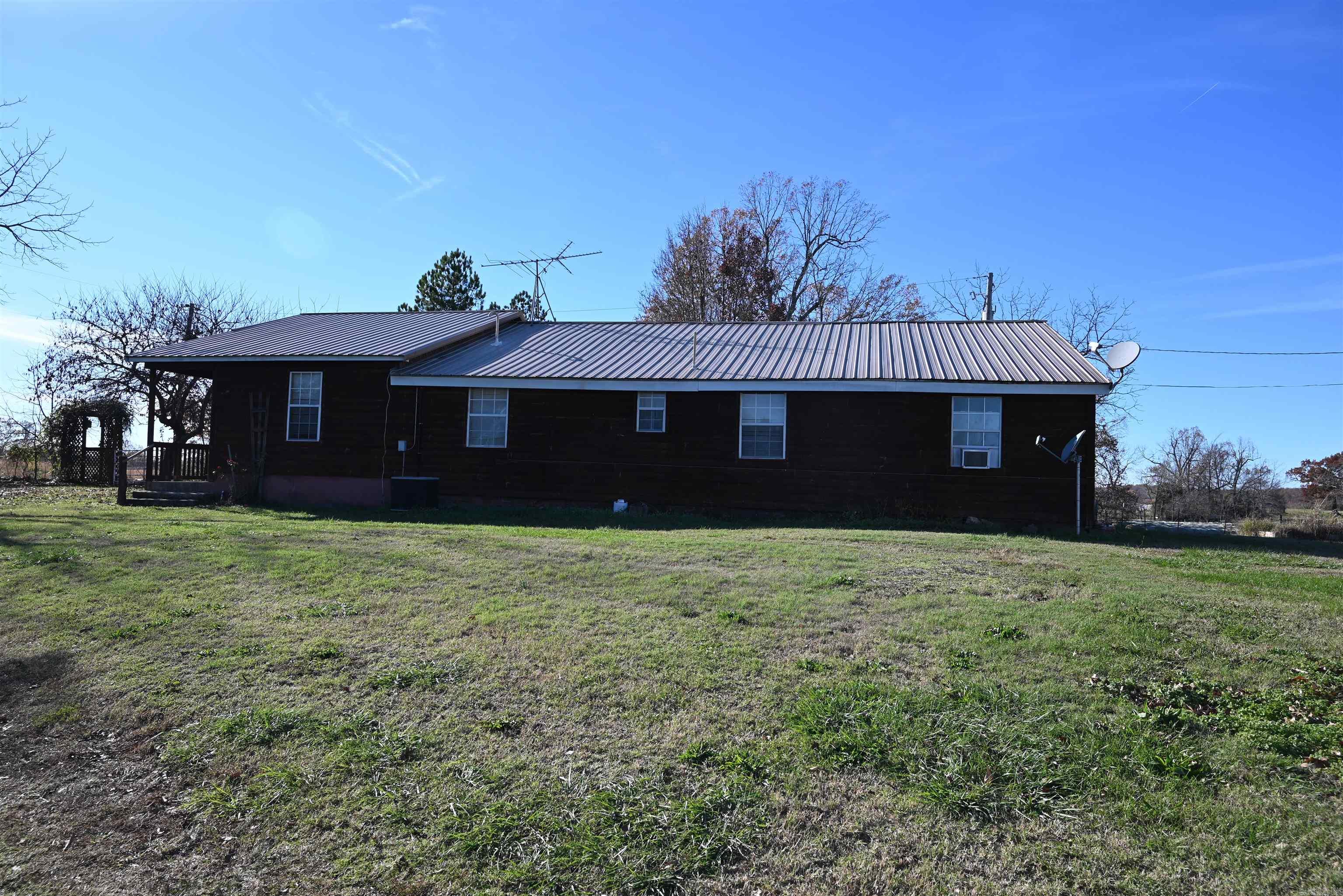 1135 MC 5022 Saint Joe, AR 72675