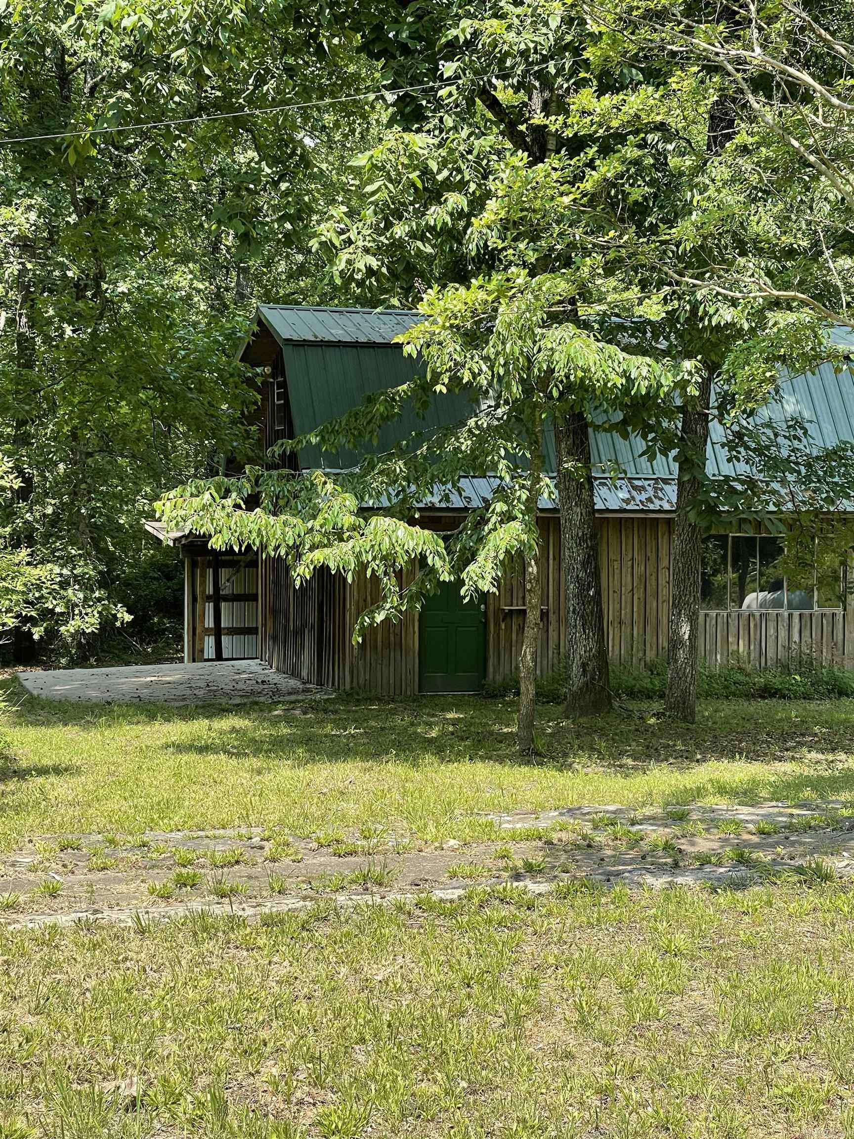 395 Wood Grove Lane Higden, AR 72067