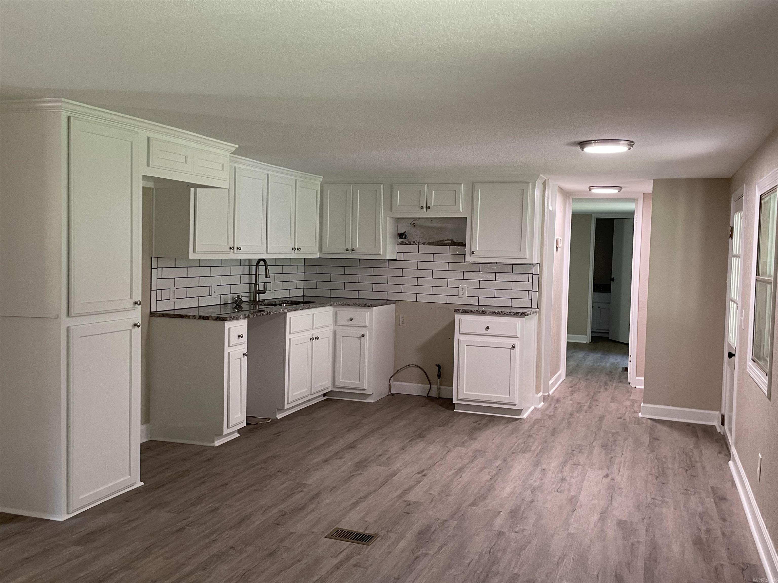 395 Wood Grove Lane Higden, AR 72067