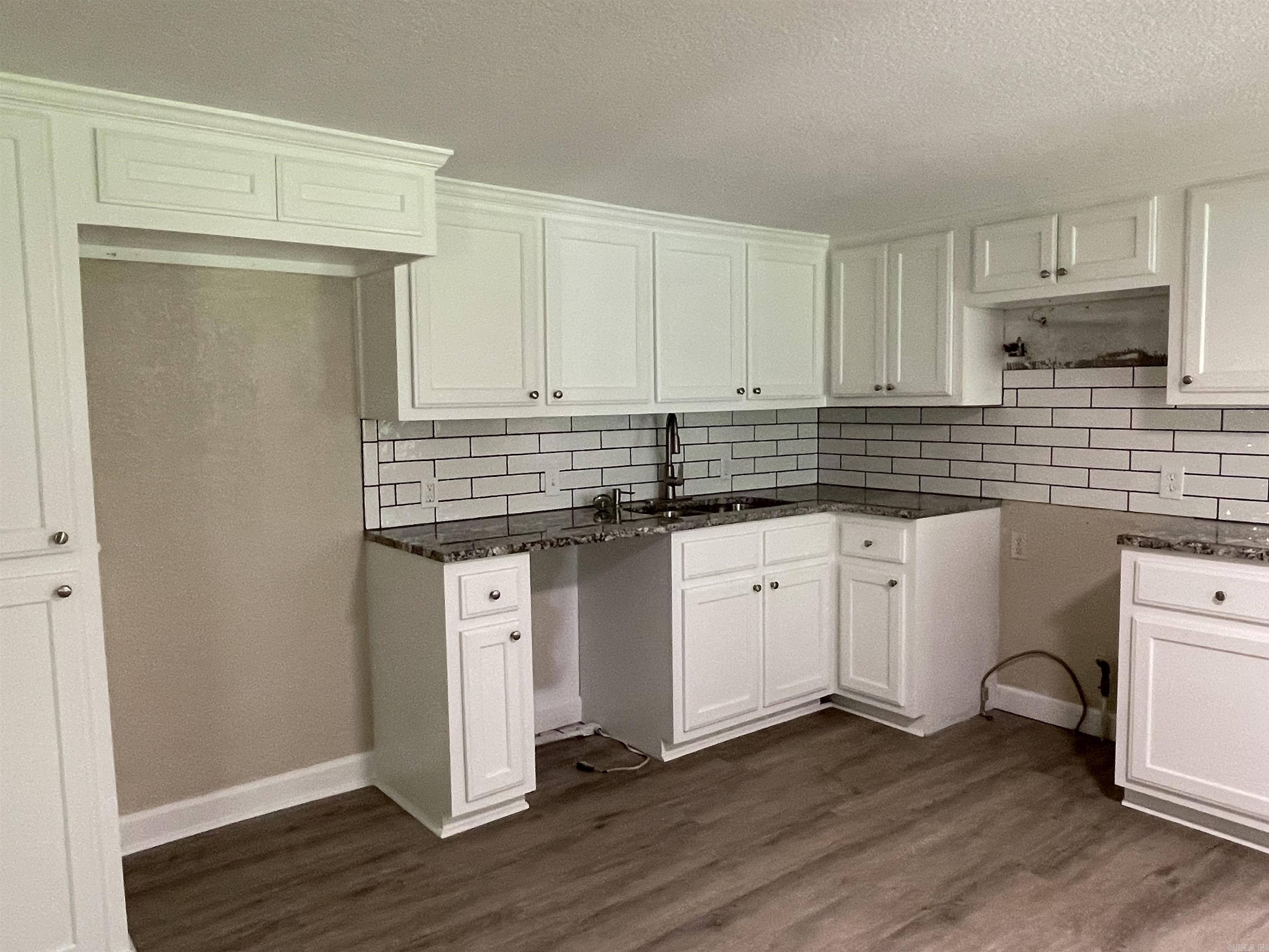 395 Wood Grove Lane Higden, AR 72067
