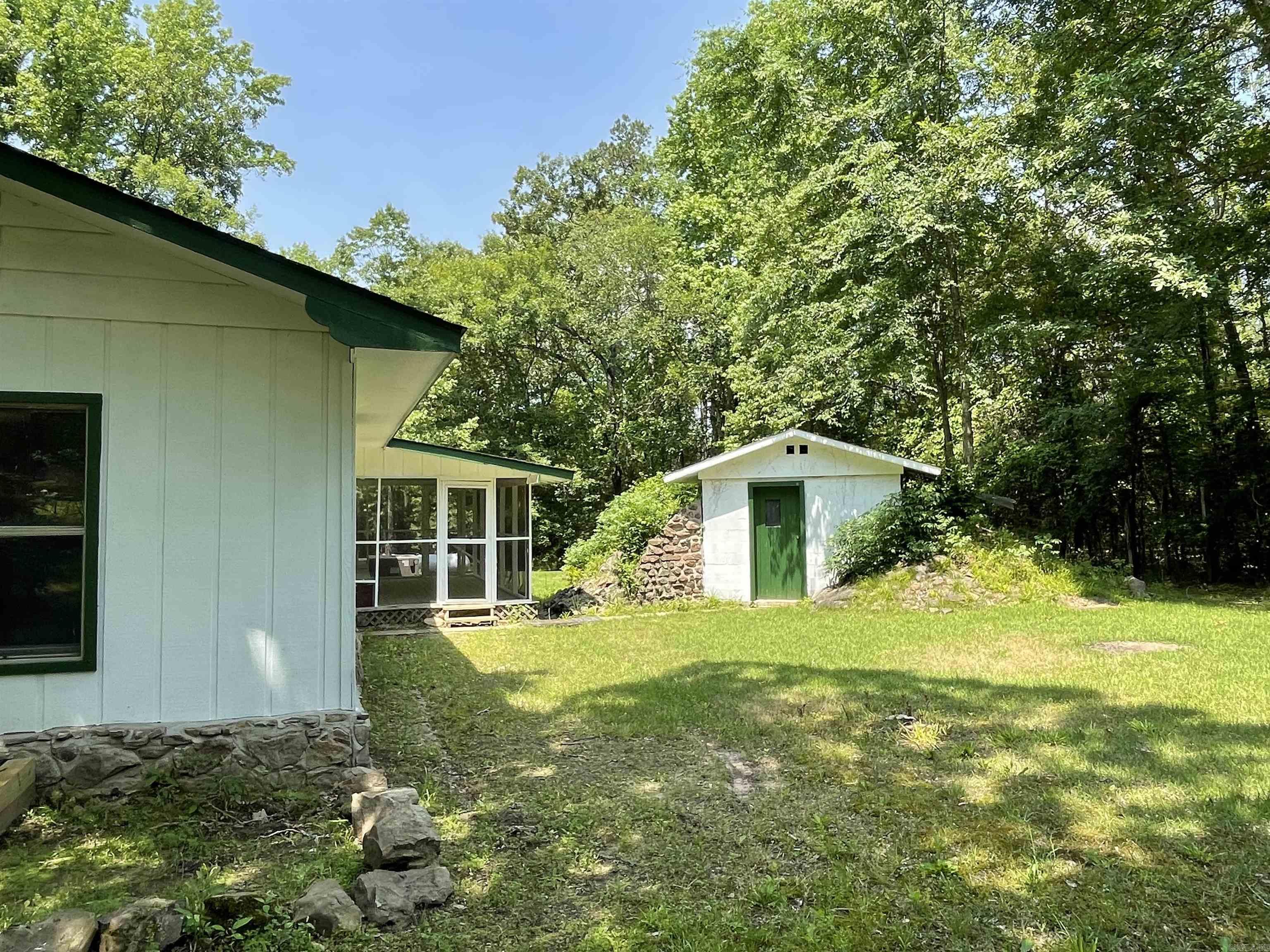 395 Wood Grove Lane Higden, AR 72067