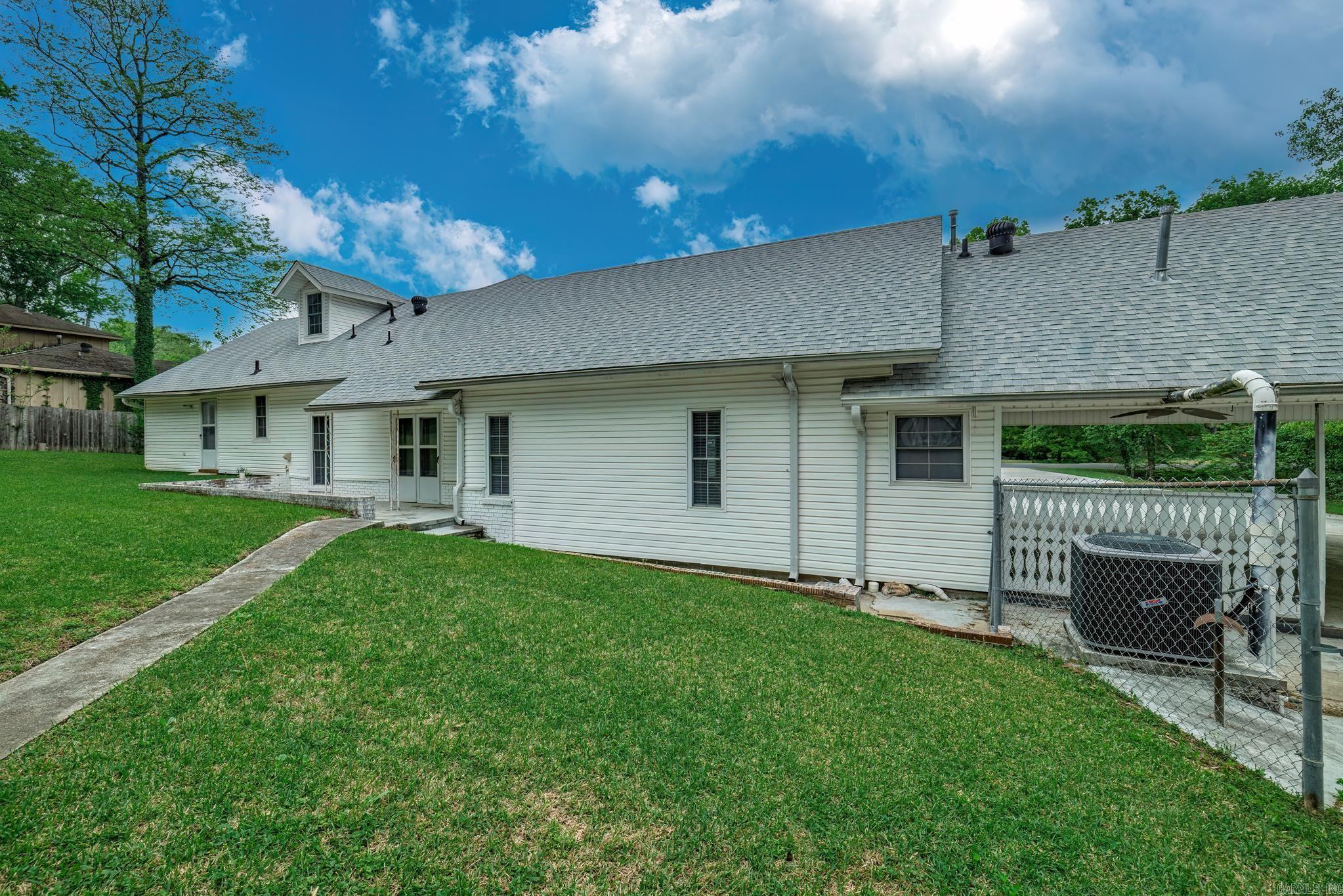 2401 Forrest Park Drive Arkadelphia, AR 71923