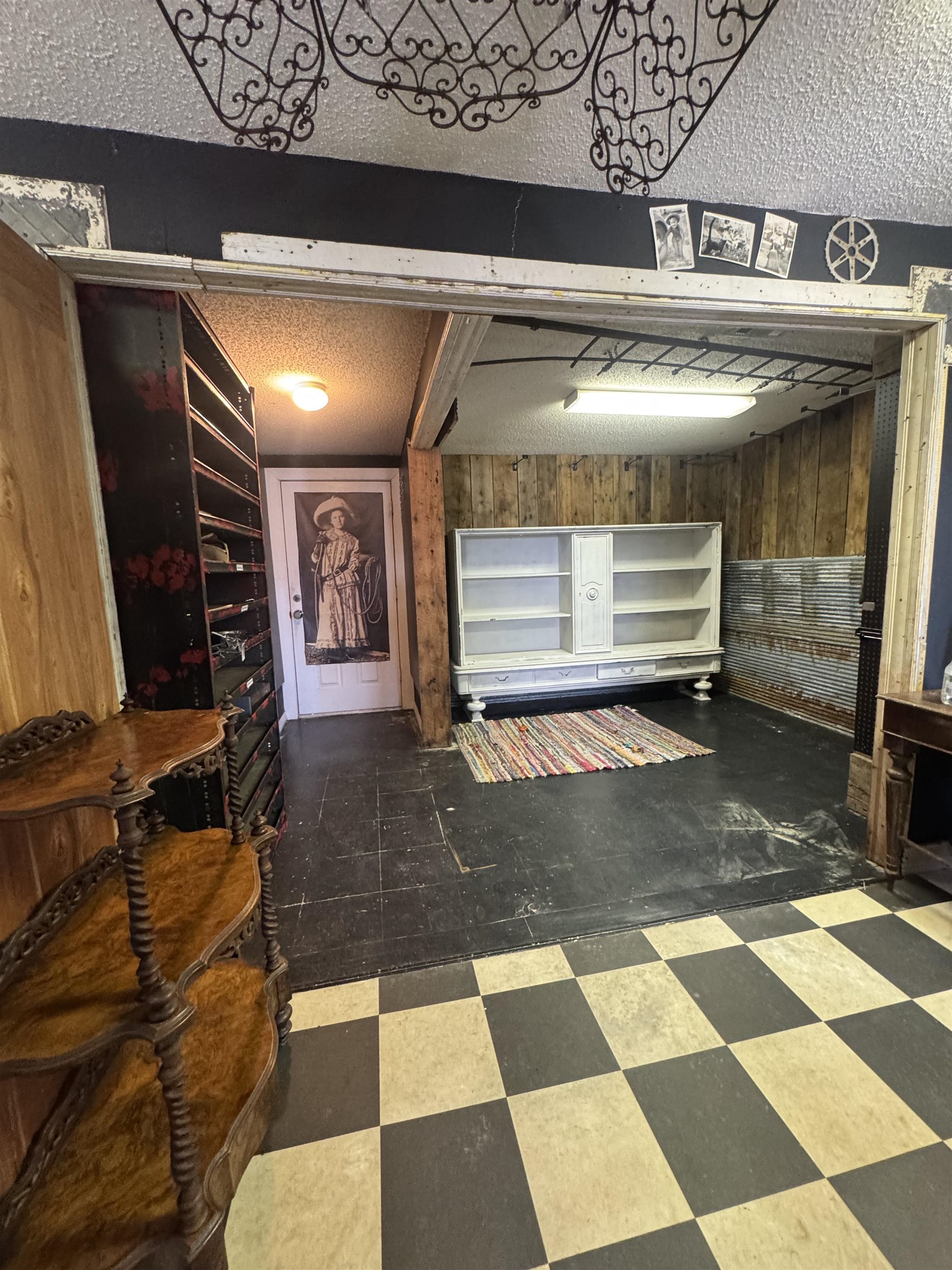 15 Main  Mammoth Spring, AR