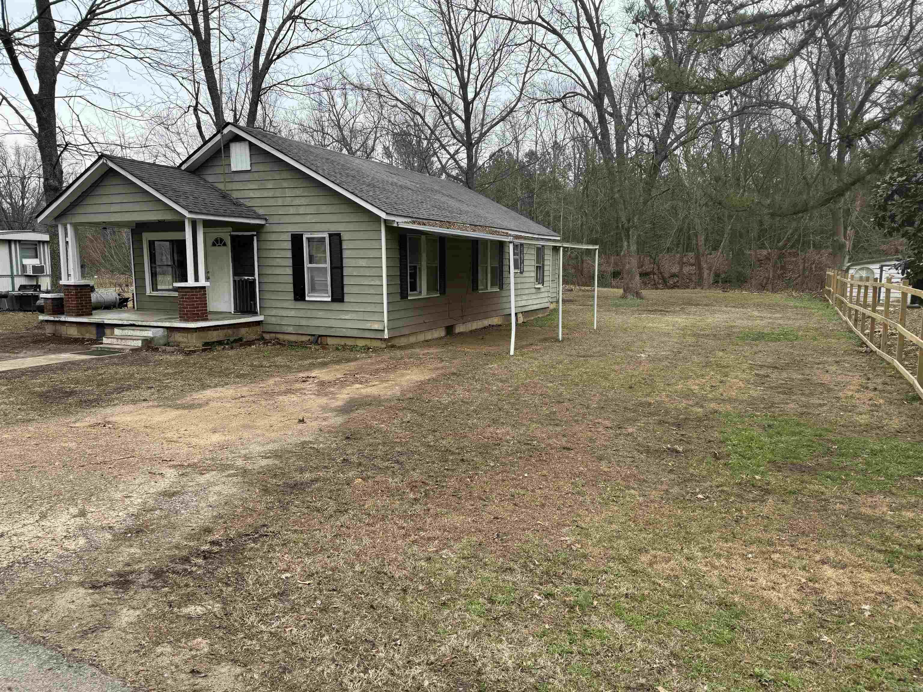 160  Dye  Cherry Valley, AR