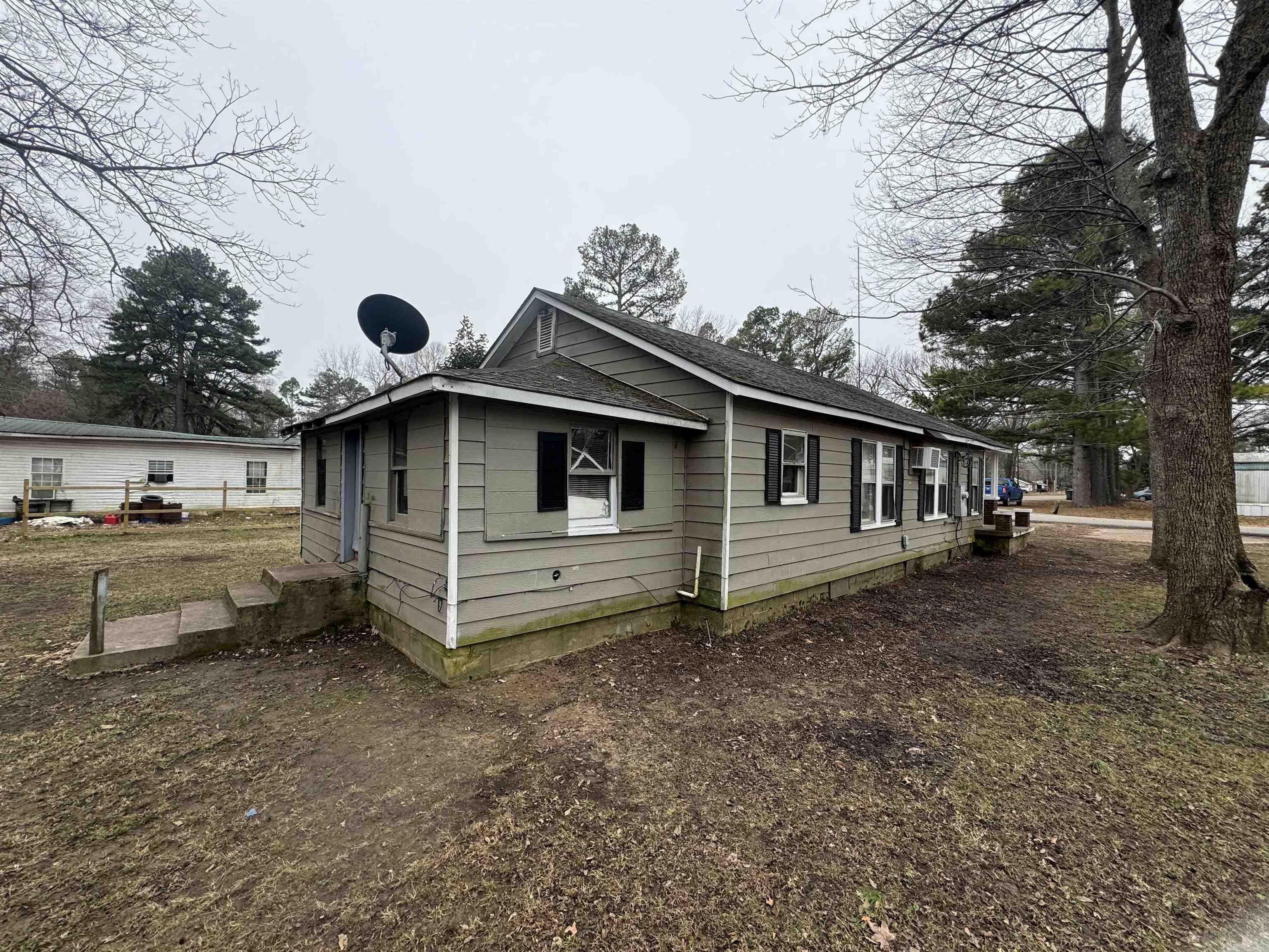 160  Dye  Cherry Valley, AR