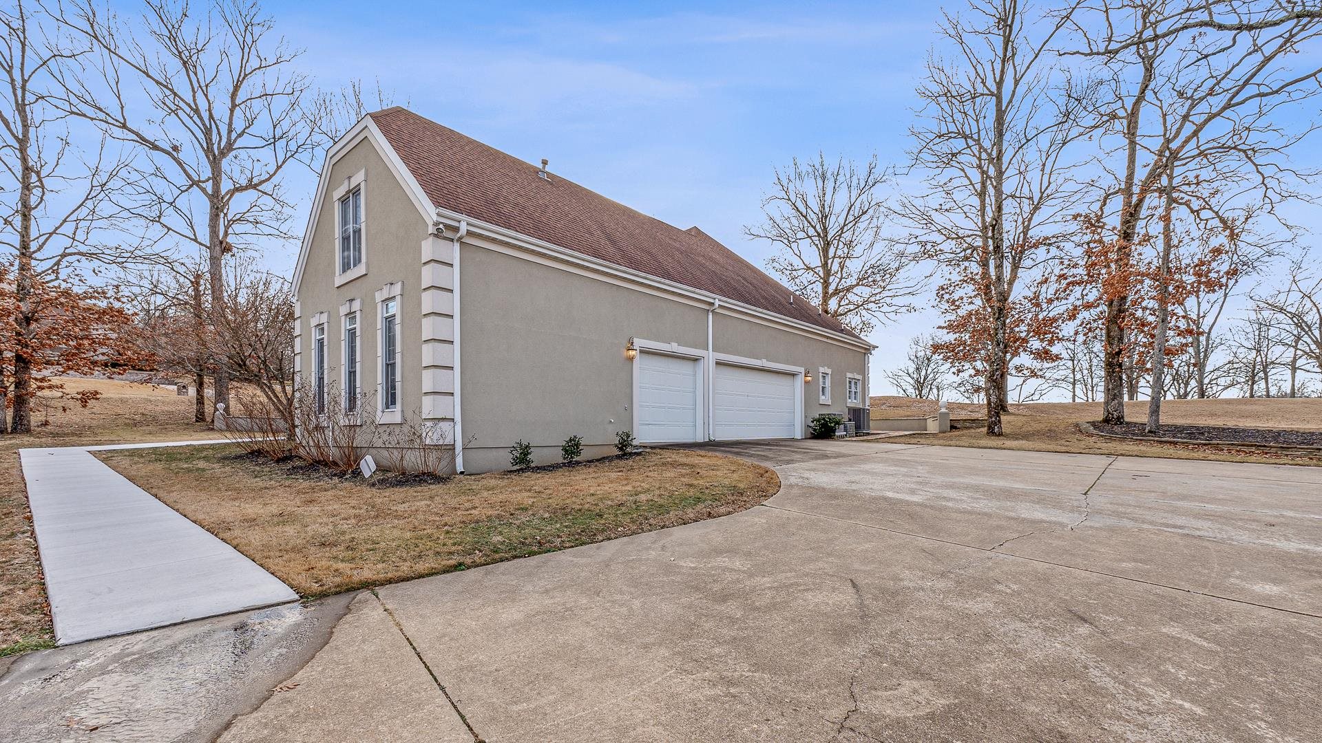 2213  Doral  Jonesboro, AR
