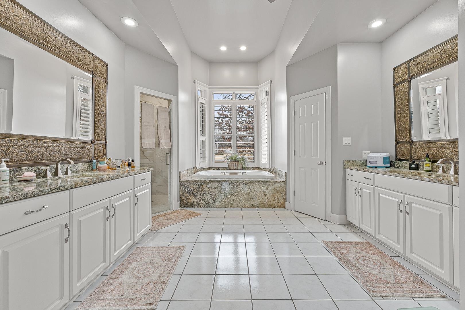 2213  Doral  Jonesboro, AR