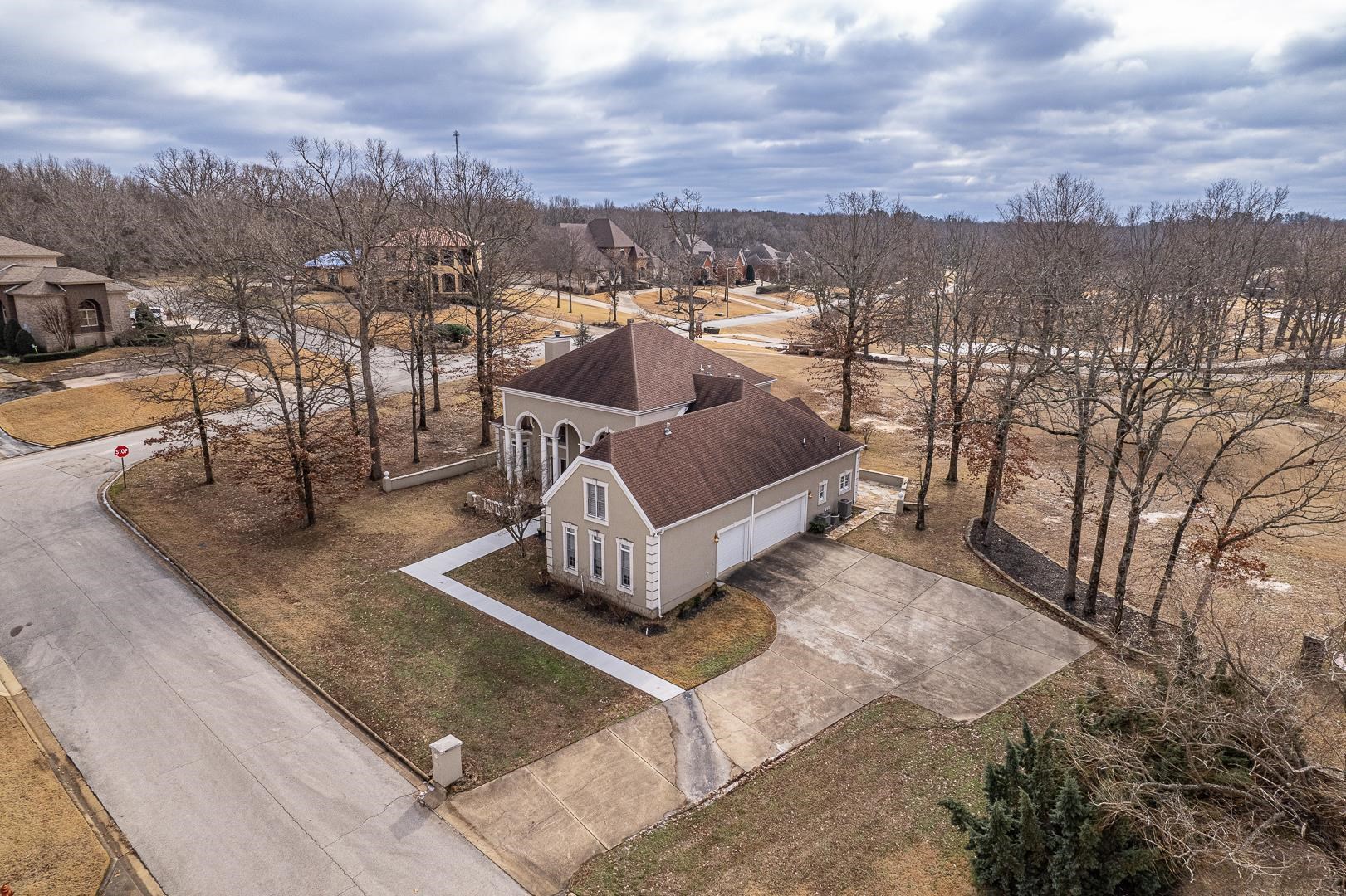 2213  Doral  Jonesboro, AR