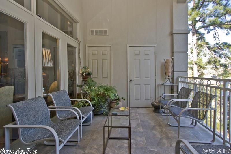 100  VALLON #112  Little Rock, AR