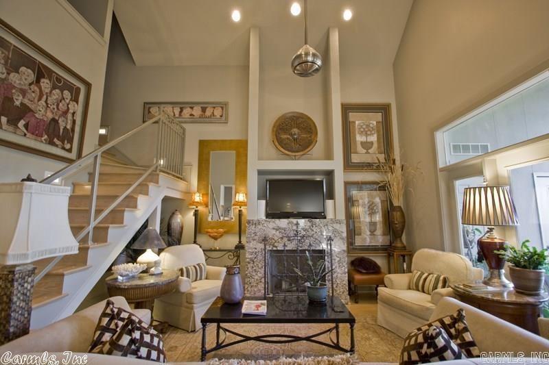 100  VALLON #112  Little Rock, AR