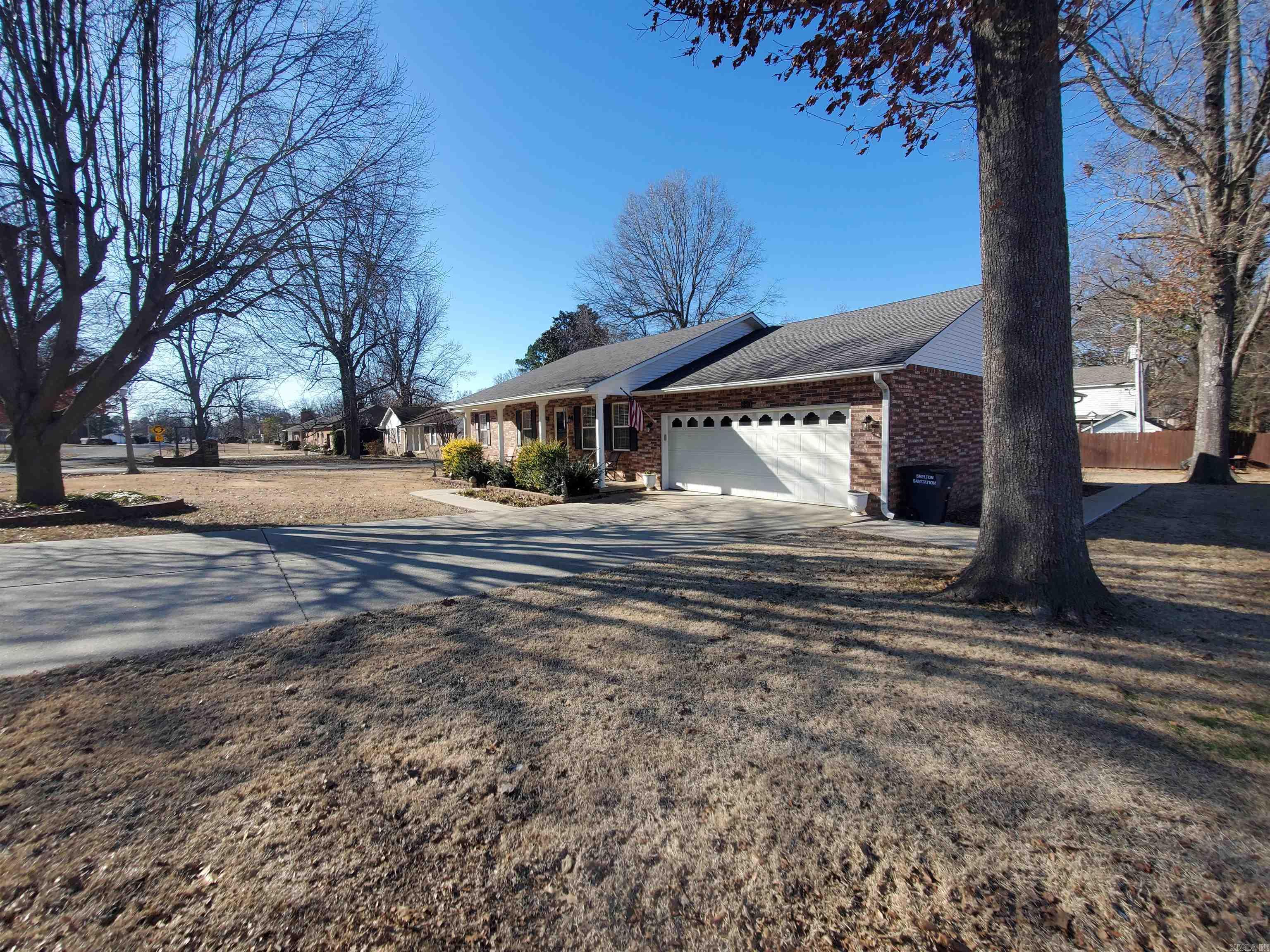 880 N 6th  Piggott, AR