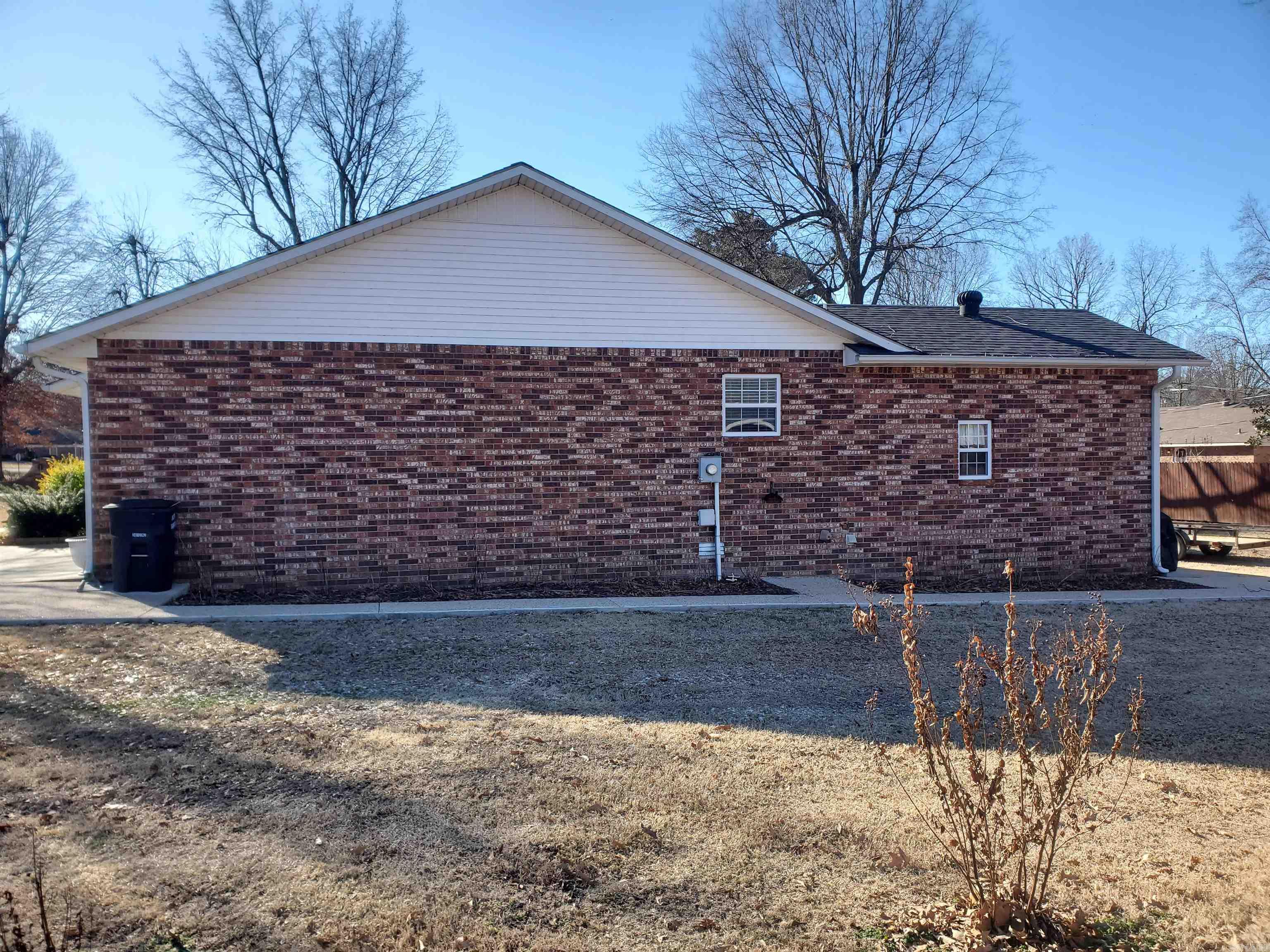 880 N 6th  Piggott, AR