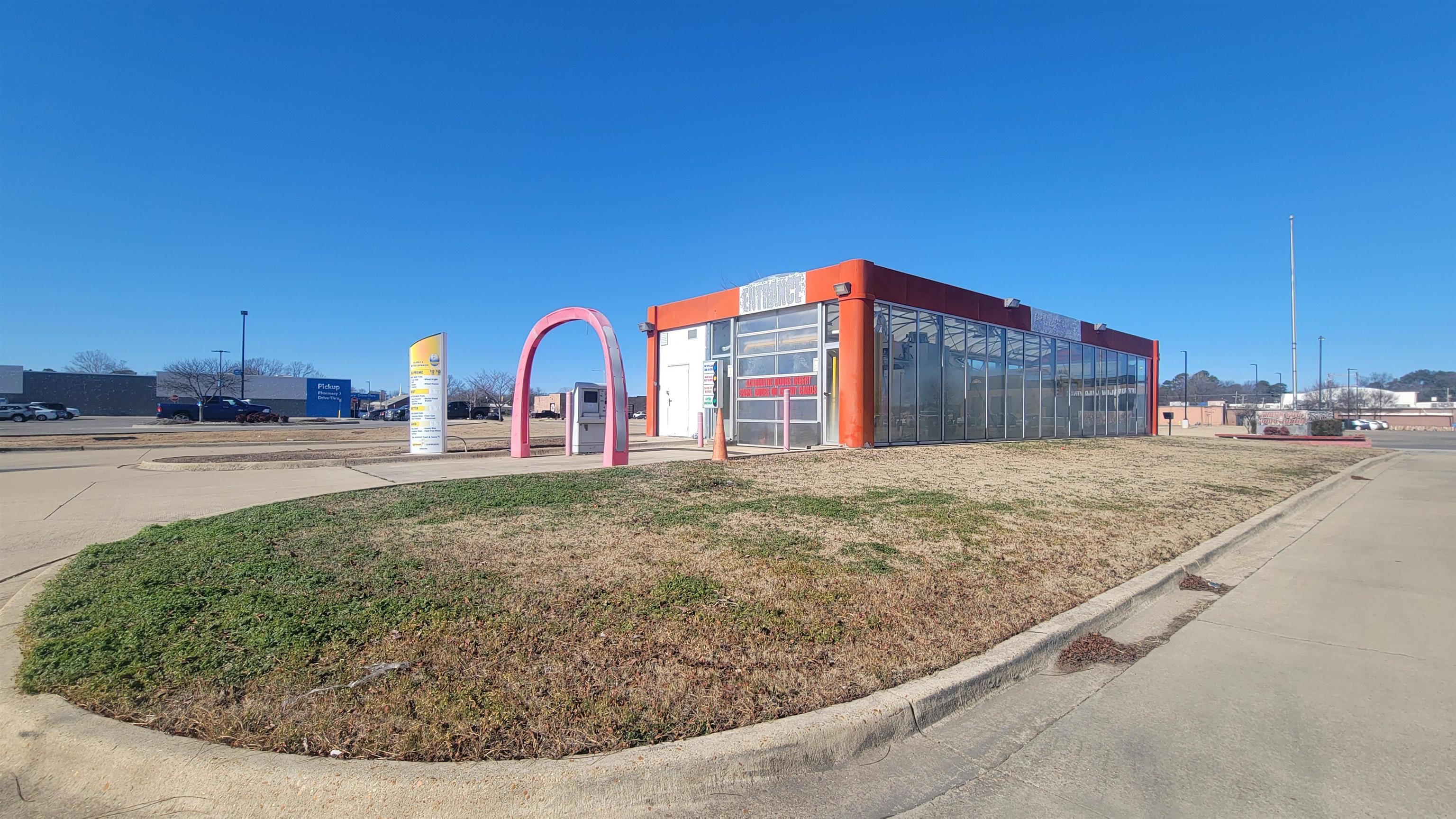 2823  Creek  Jonesboro, AR