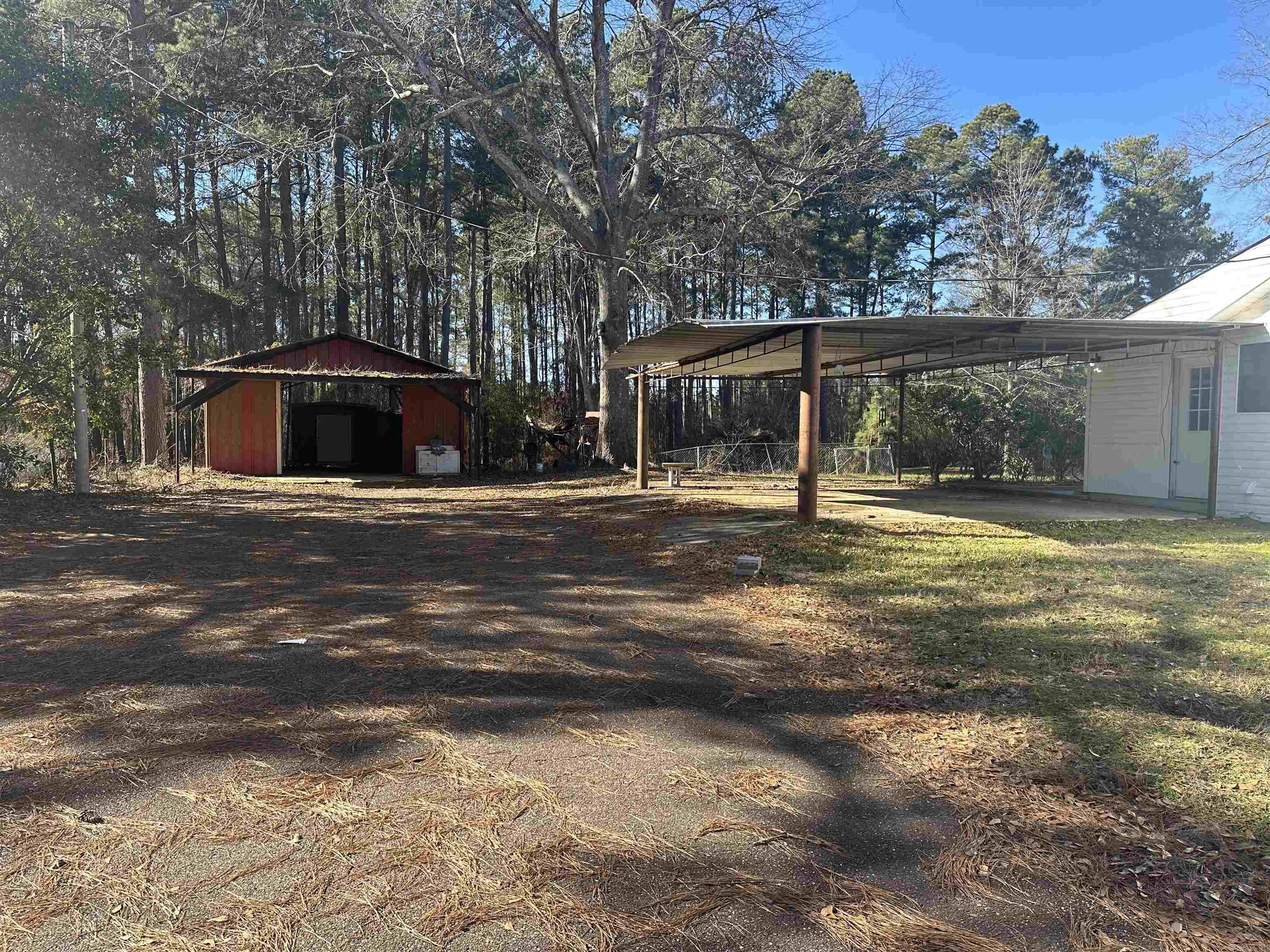 182  Old Camden Highway  Mt. Holly, AR