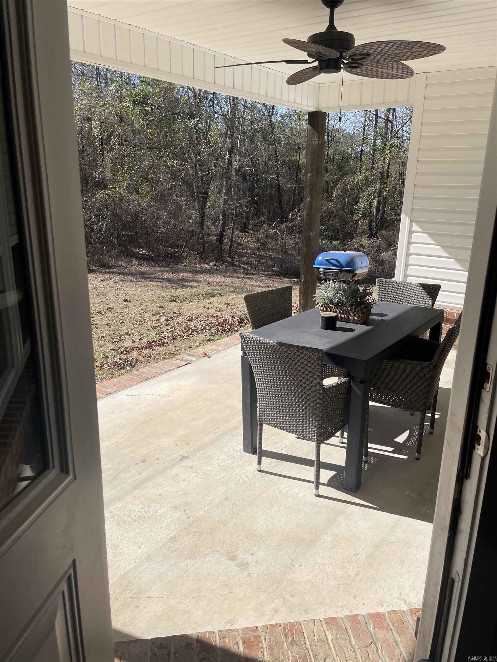 2096  Creekwood Circle  Bauxite, AR
