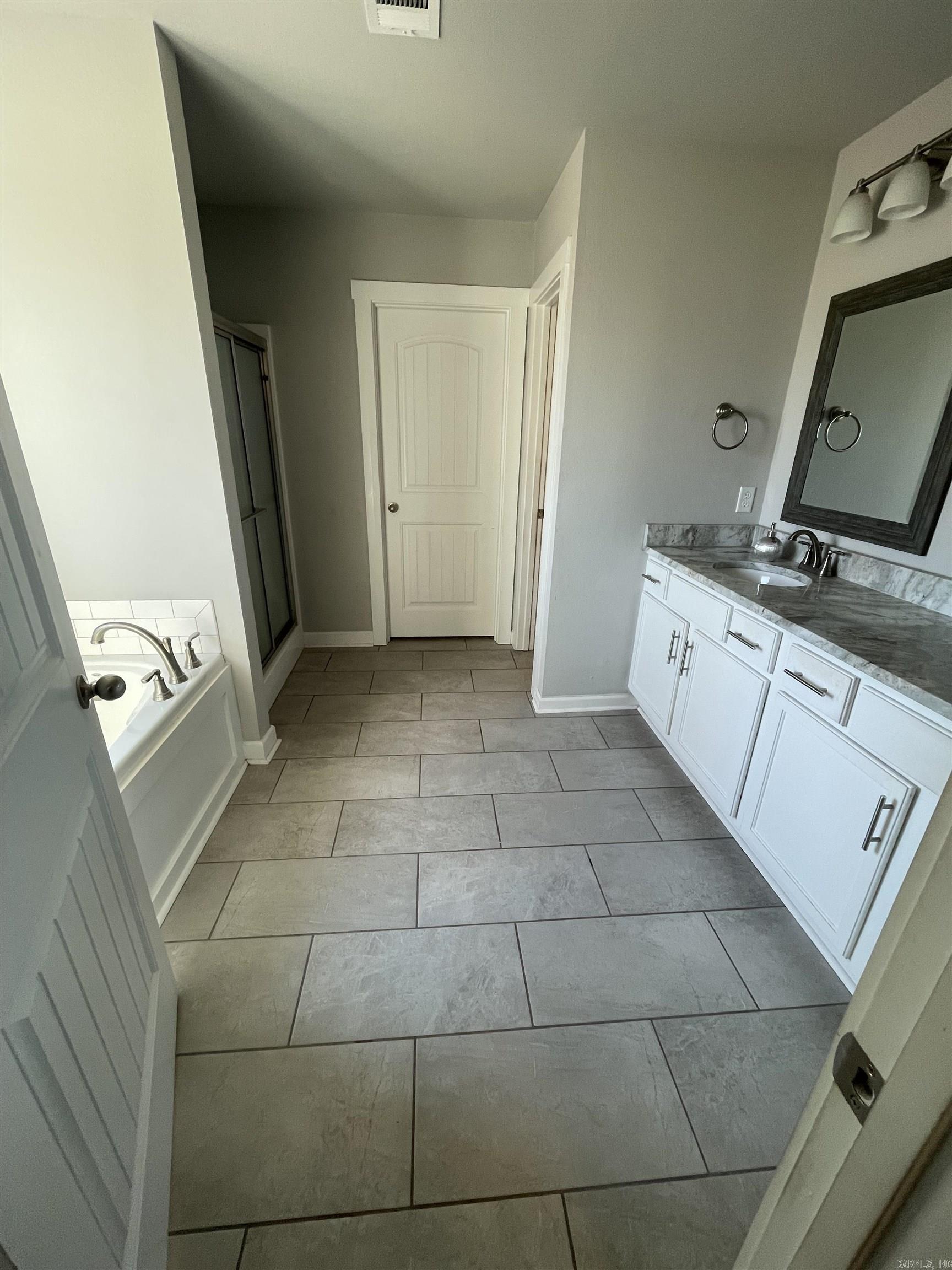 2096  Creekwood Circle  Bauxite, AR