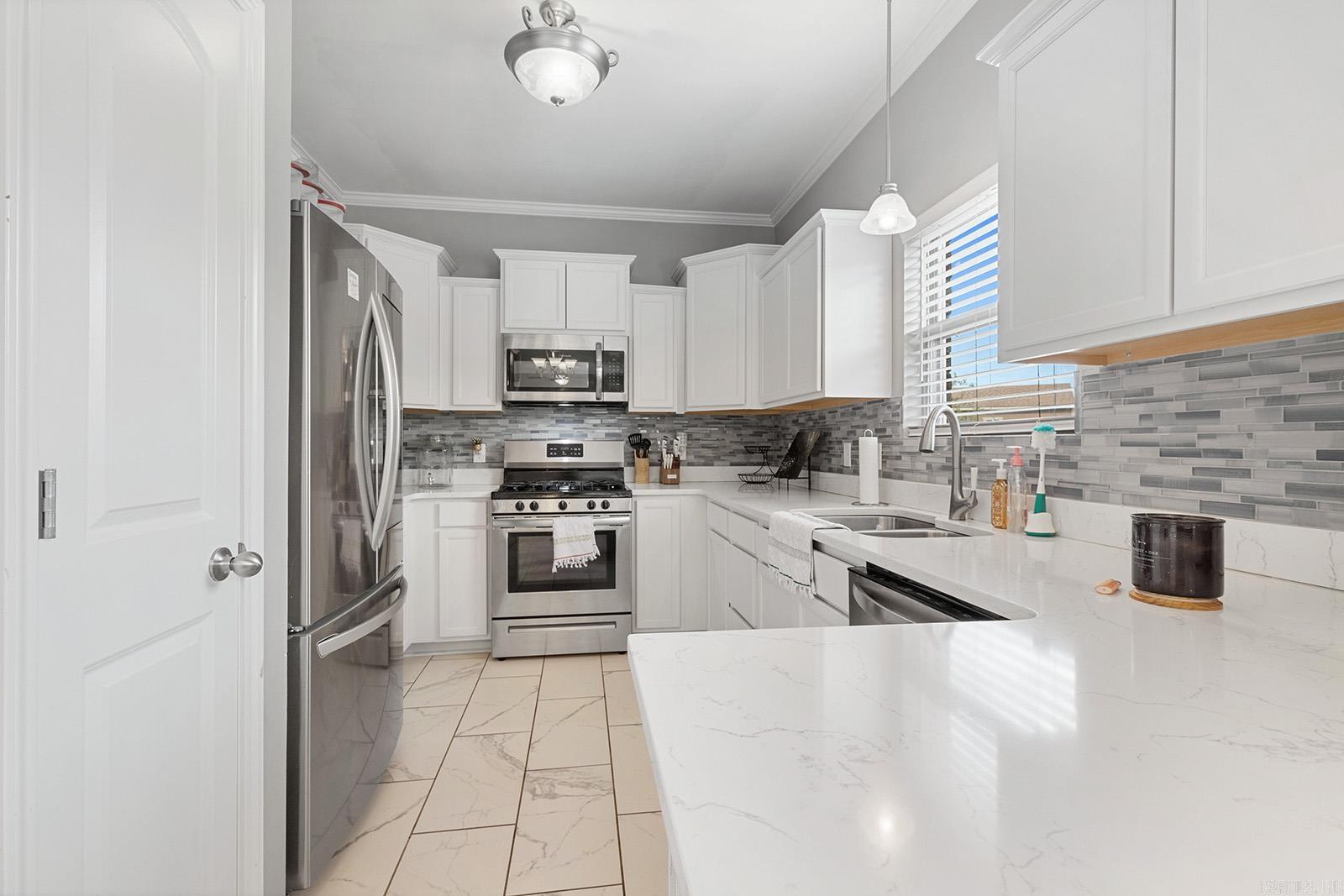 5612  Victoria  Jacksonville, AR