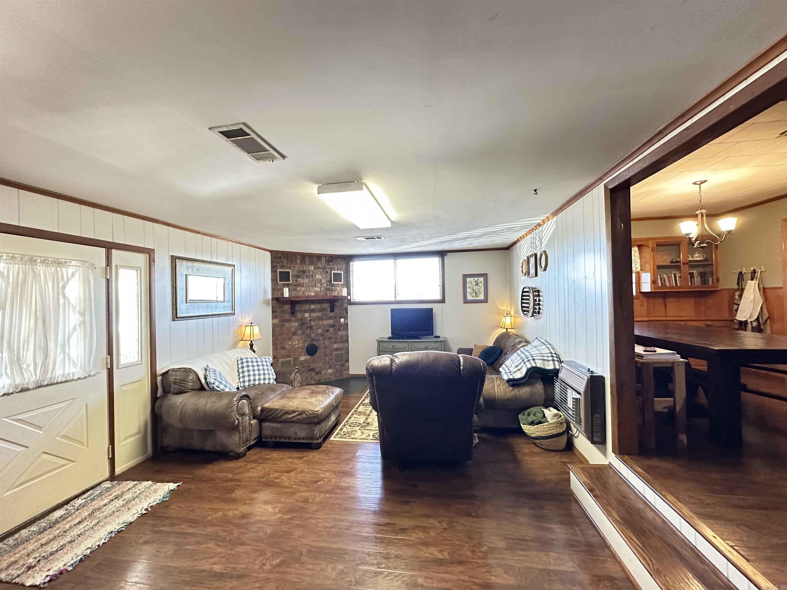 5330  Highway 9  Center Ridge, AR