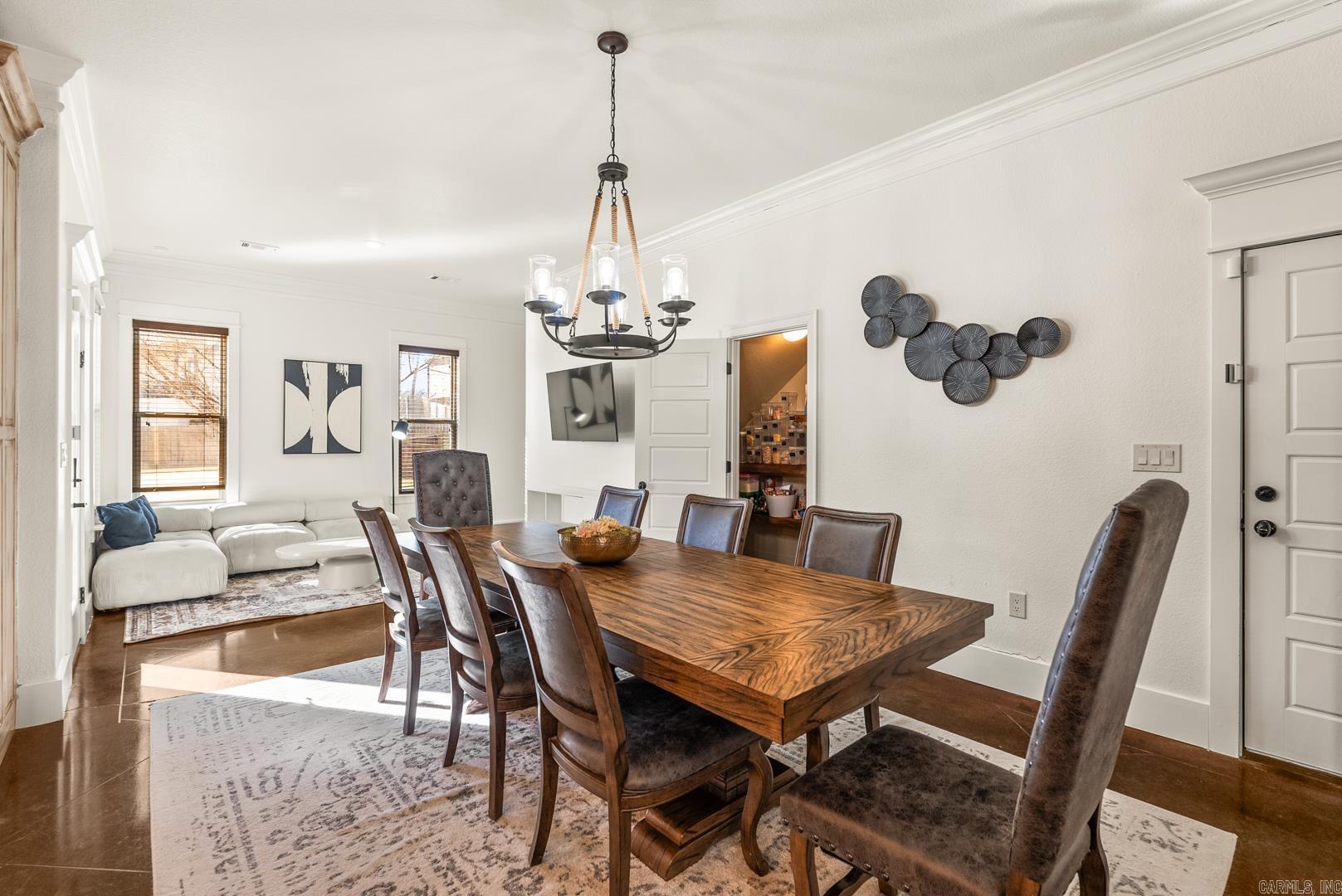 335  Vintage  Conway, AR