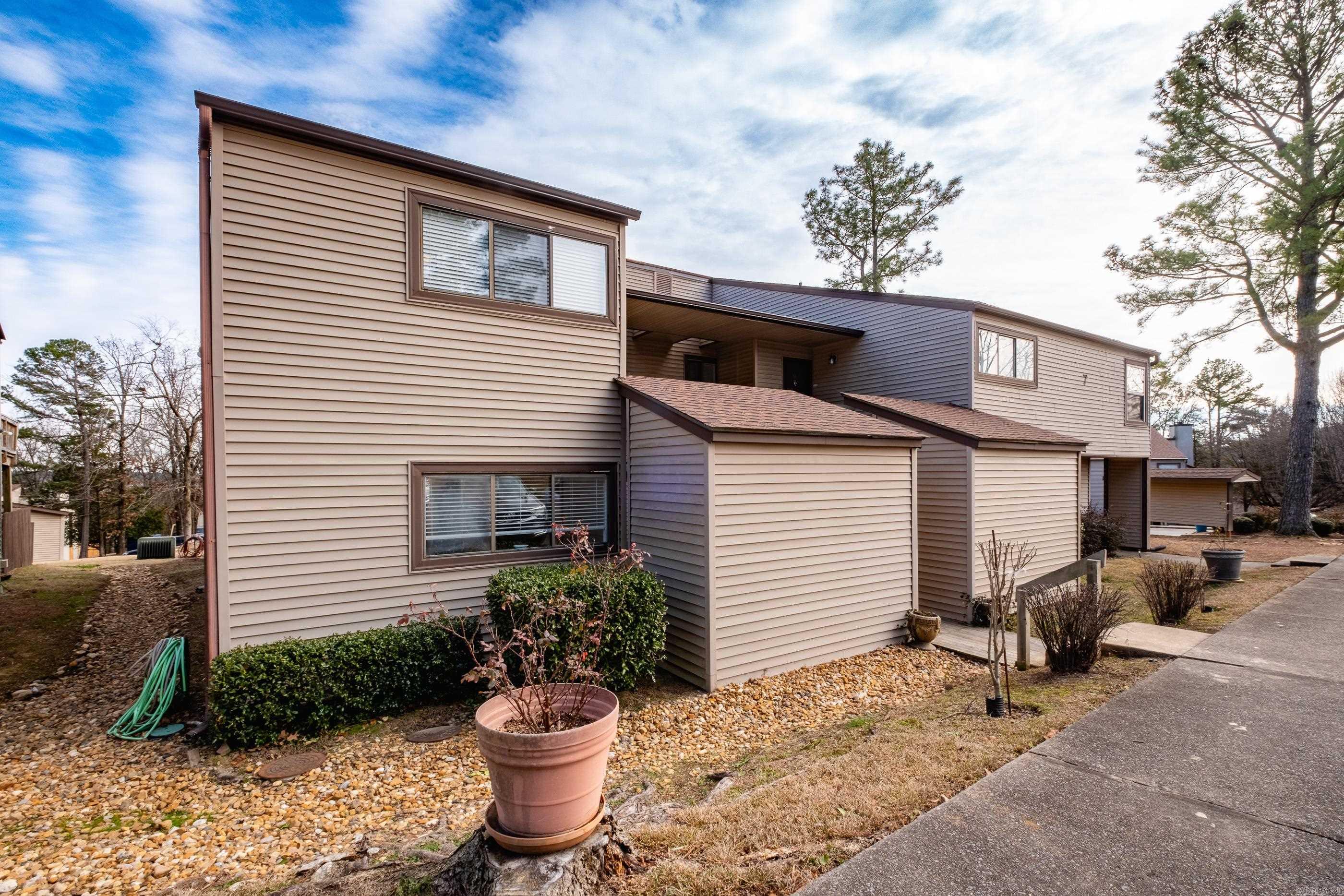 12100 Rainwood  Little Rock, AR