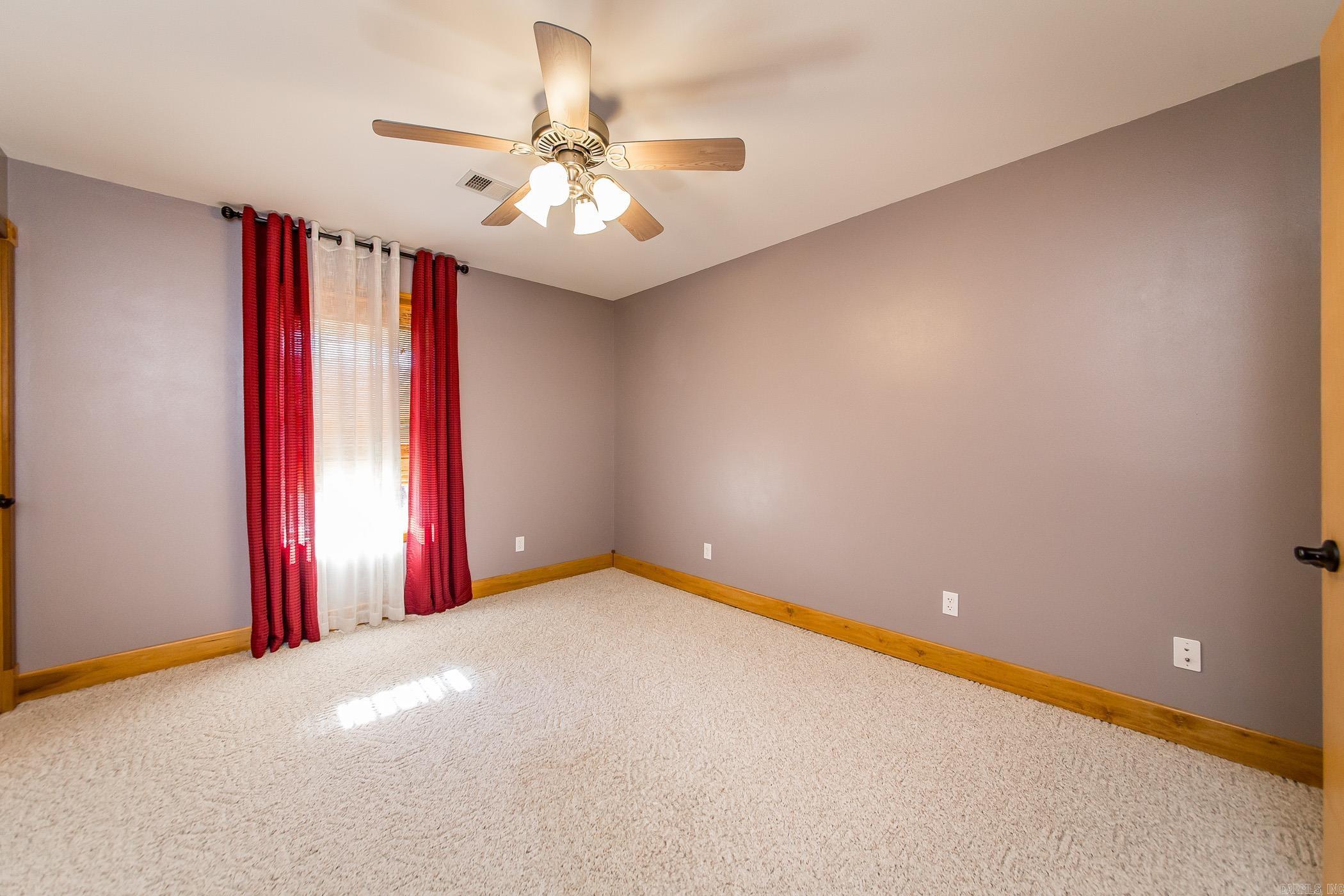 165  Country Oaks Drive  Clinton, AR