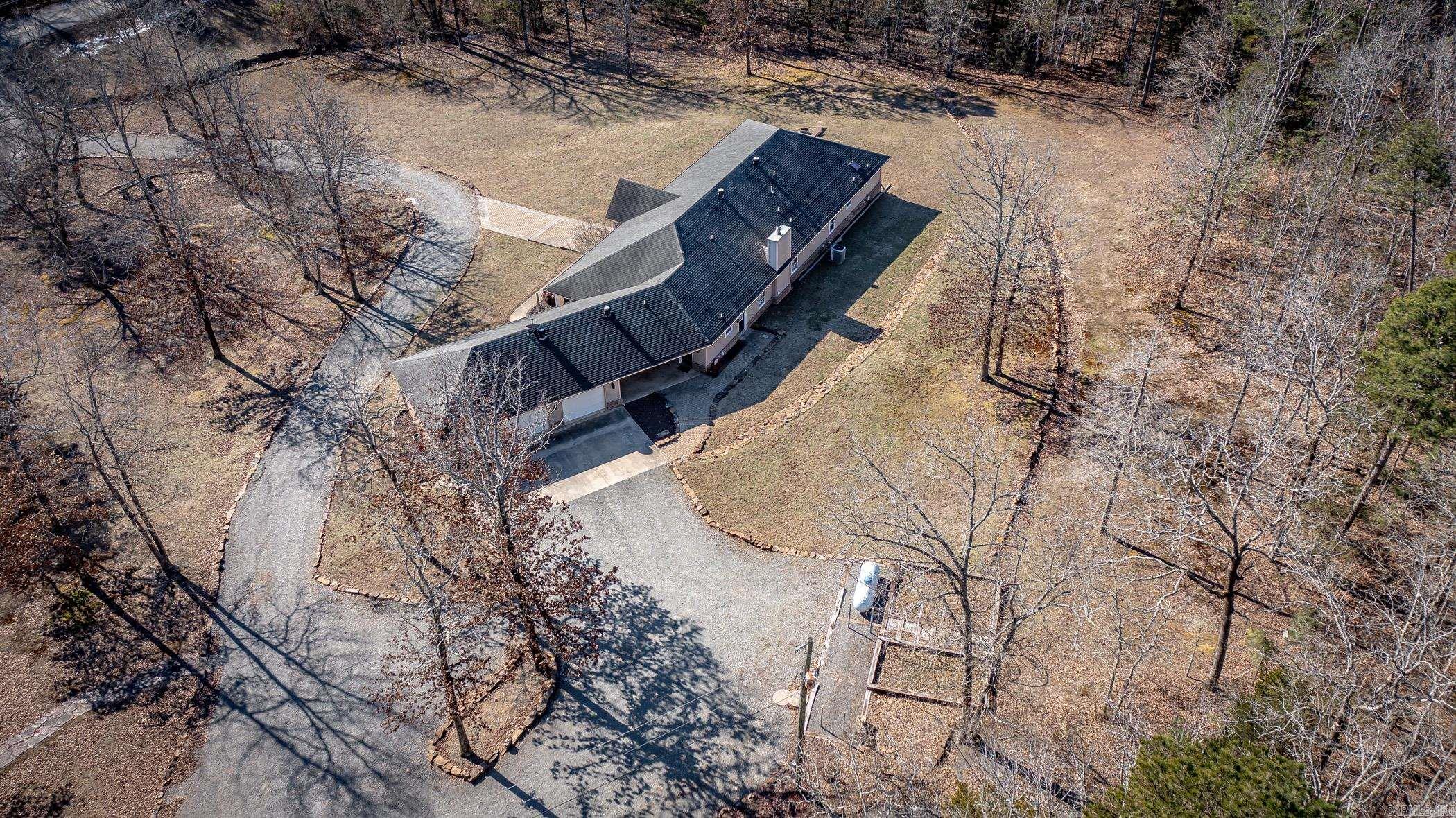 165  Country Oaks Drive  Clinton, AR