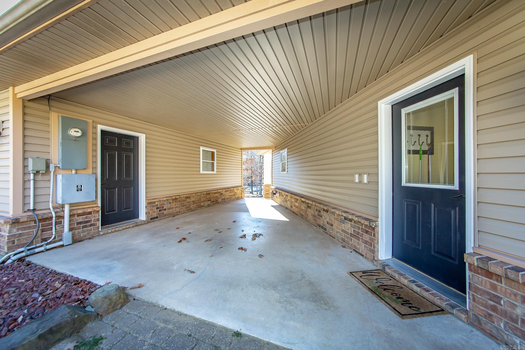 165  Country Oaks Drive  Clinton, AR