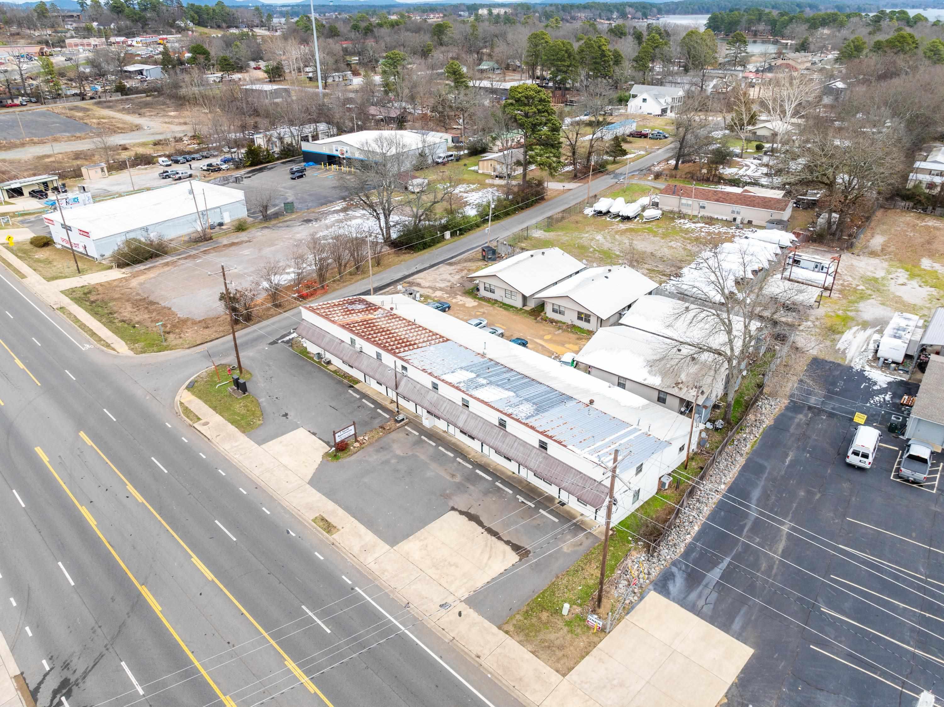 5703  CENTRAL AVENUE 121 Second Street Hot Springs, AR