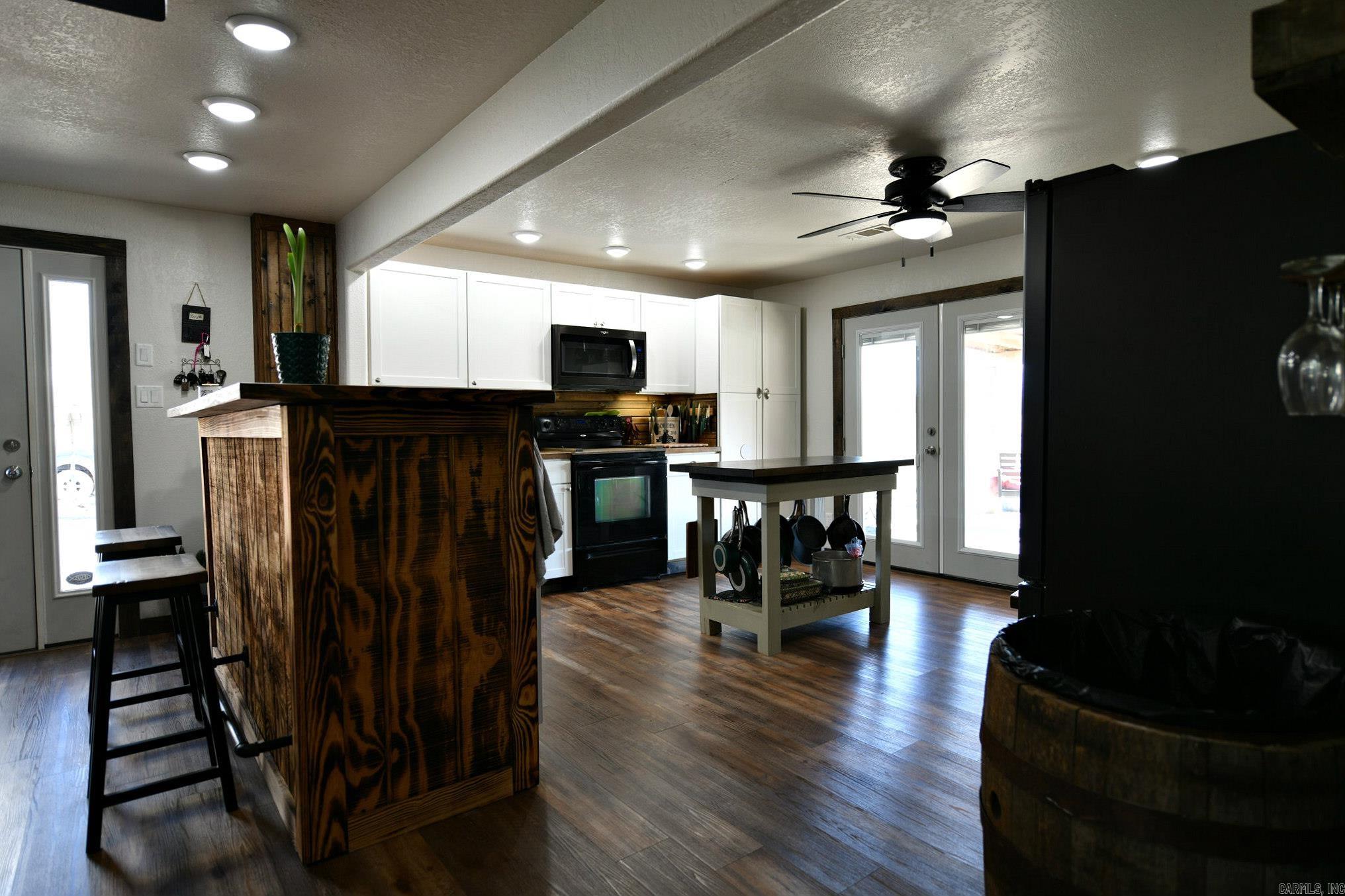 364  Polk Road 194  Mena, AR