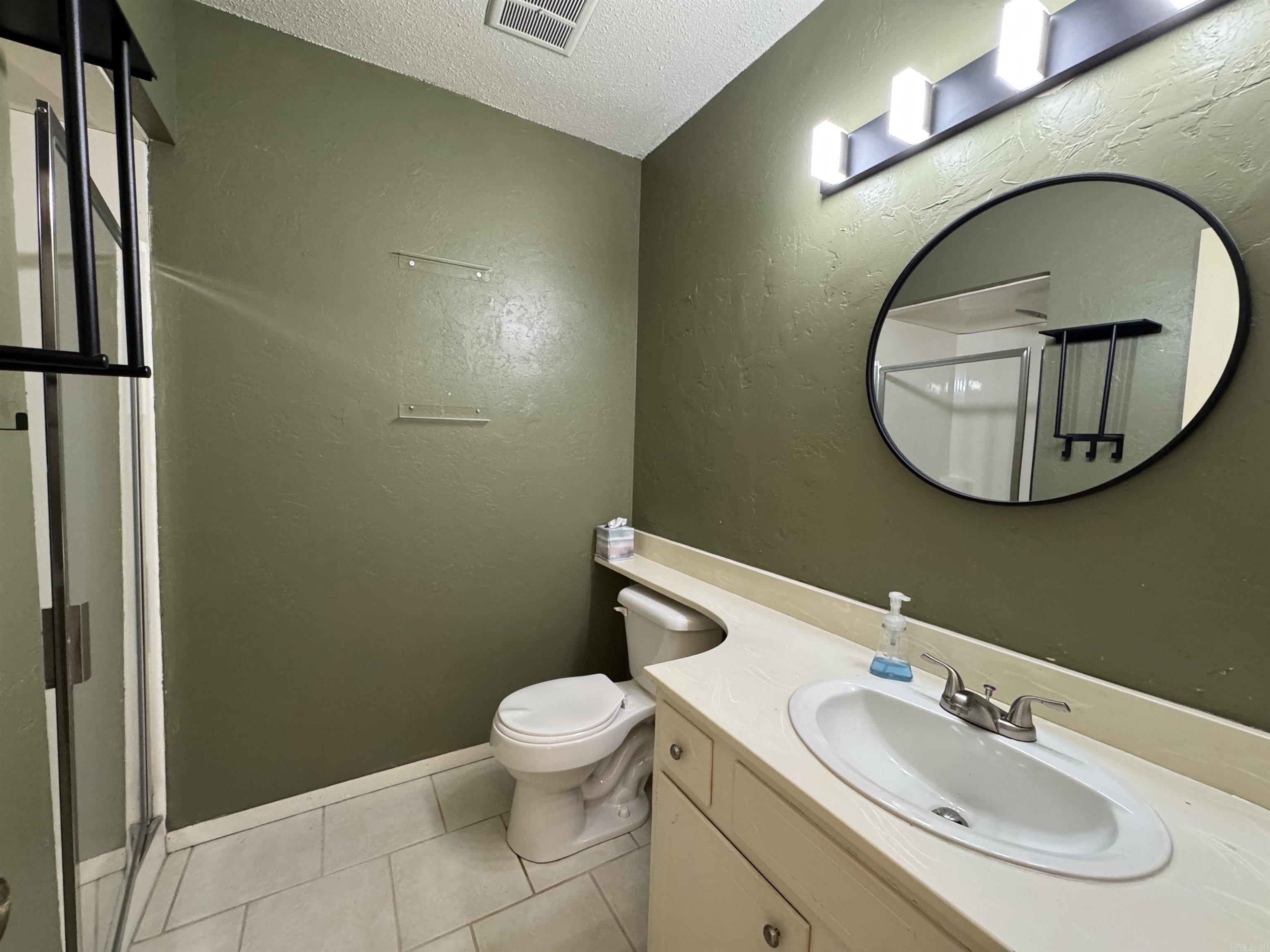 1127  Twin Points Unit C Hot Springs, AR