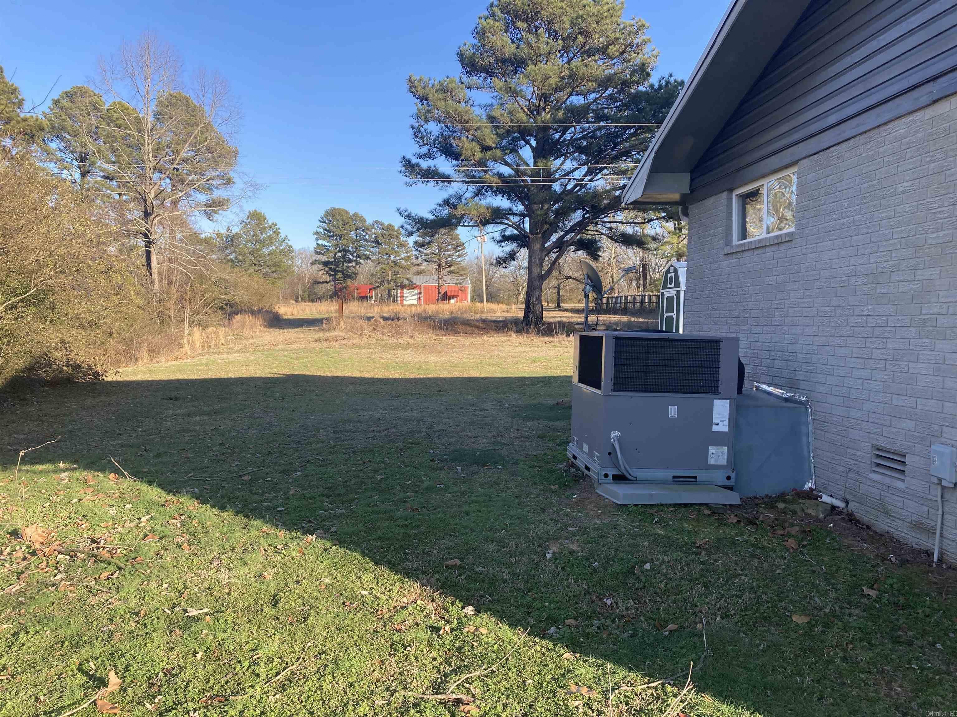 2328  Highway 16  Searcy, AR