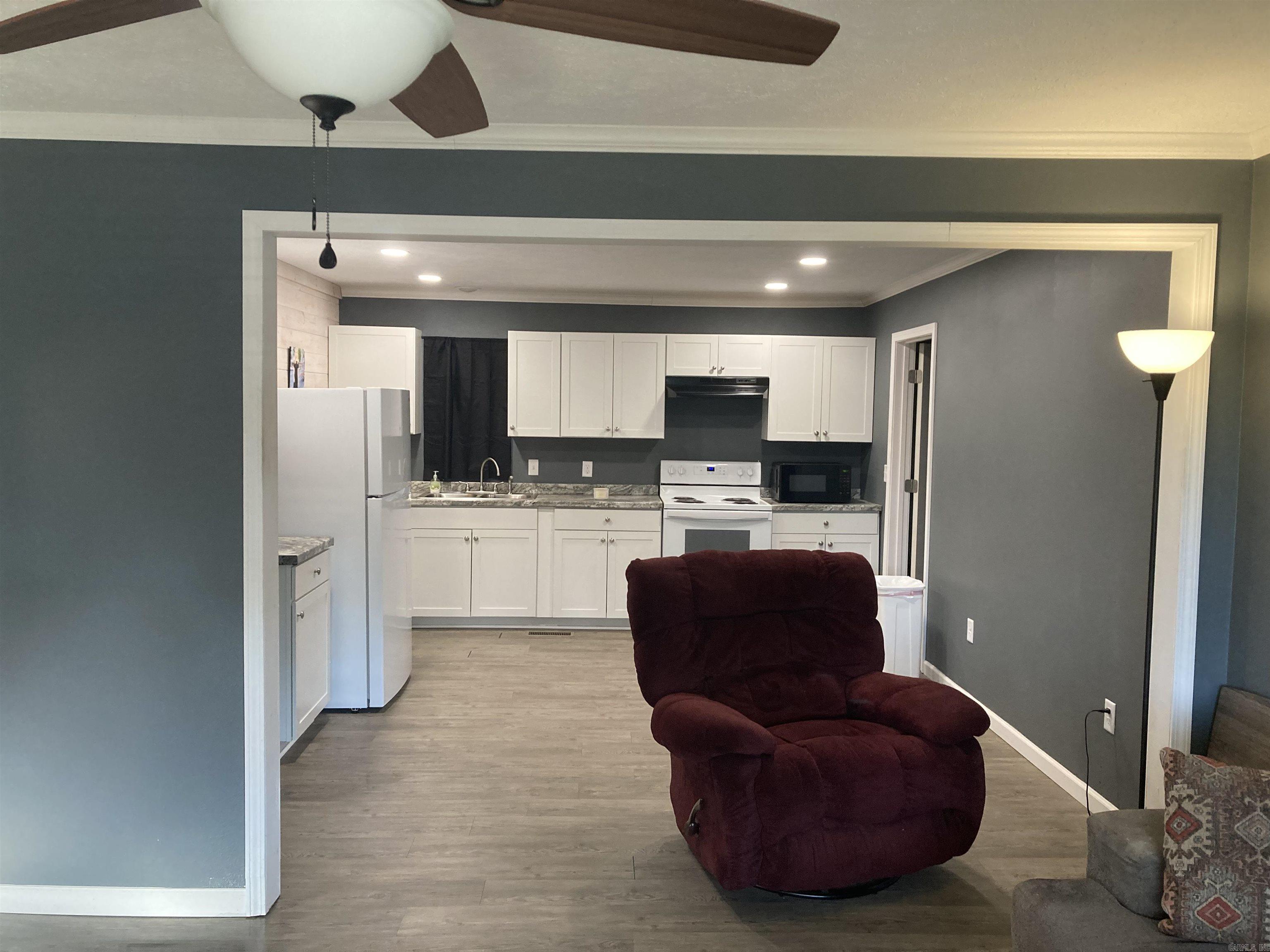 2328  Highway 16  Searcy, AR