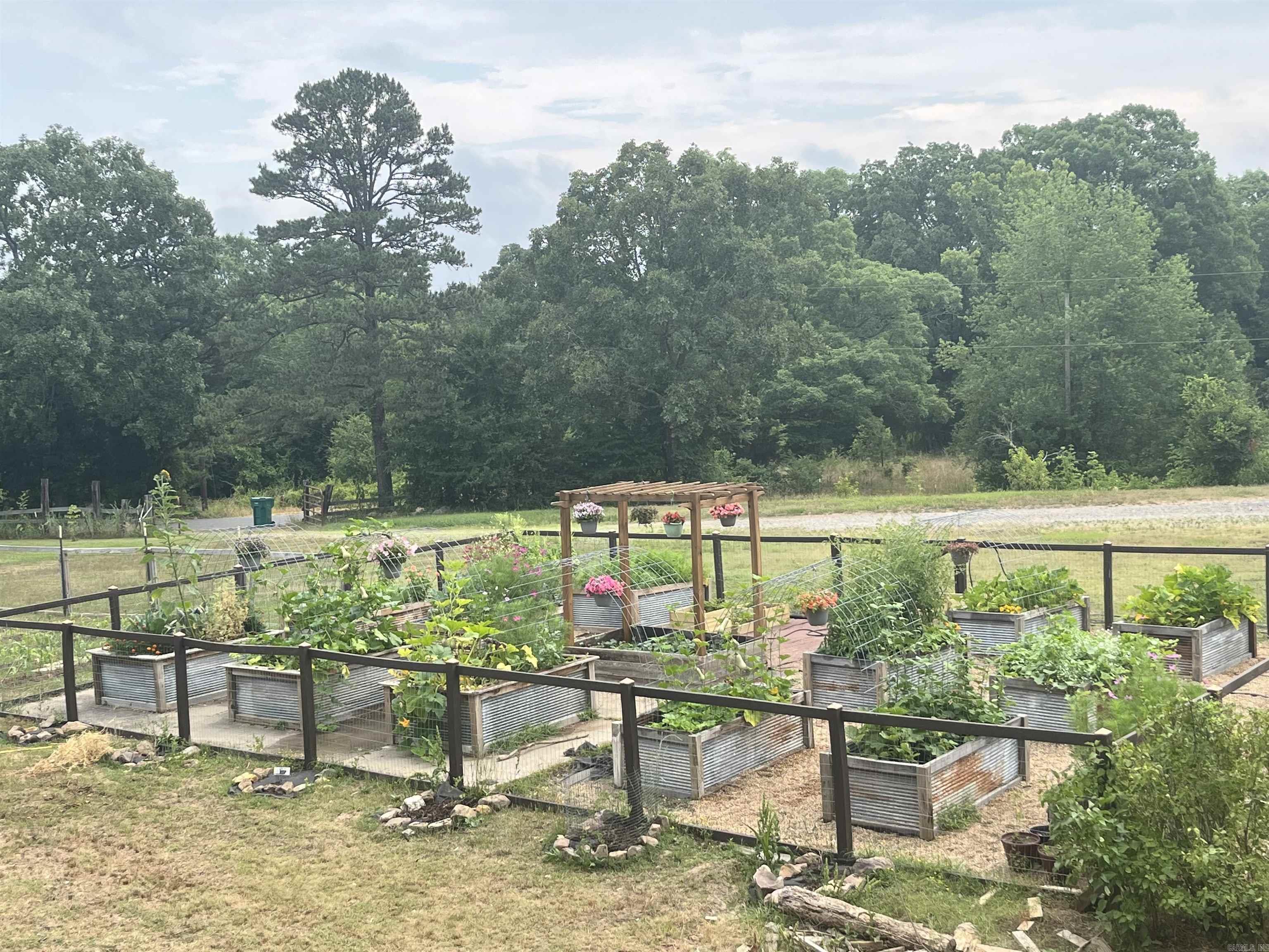 42100  Higginbotham  Perryville, AR