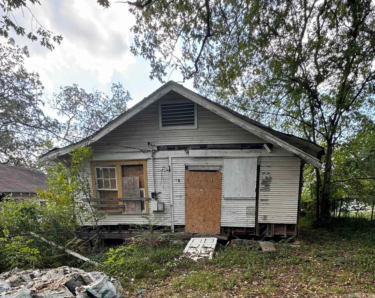 2013 S Maple St  Little Rock, AR
