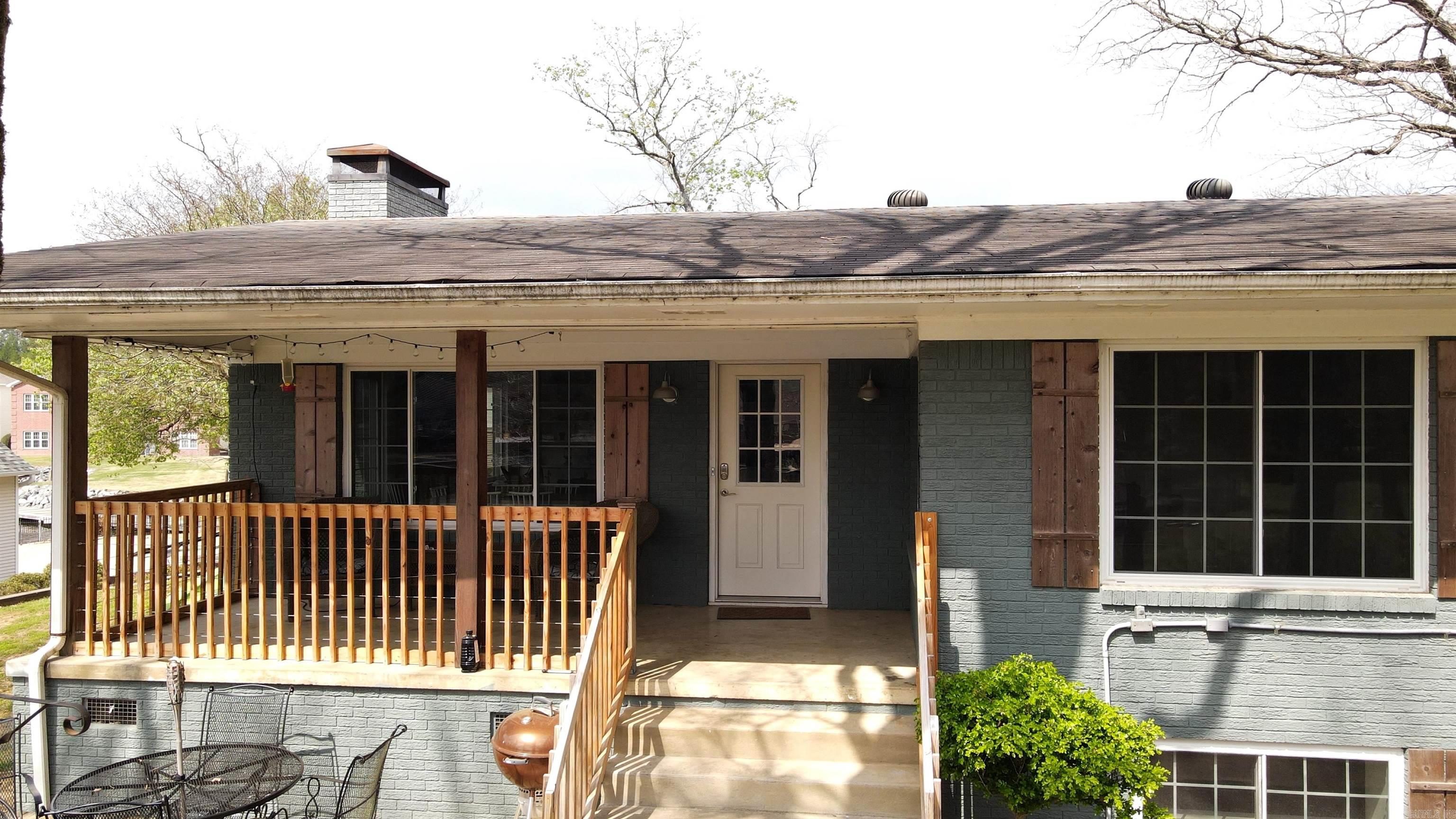 189  Bayshore  Hot Springs, AR