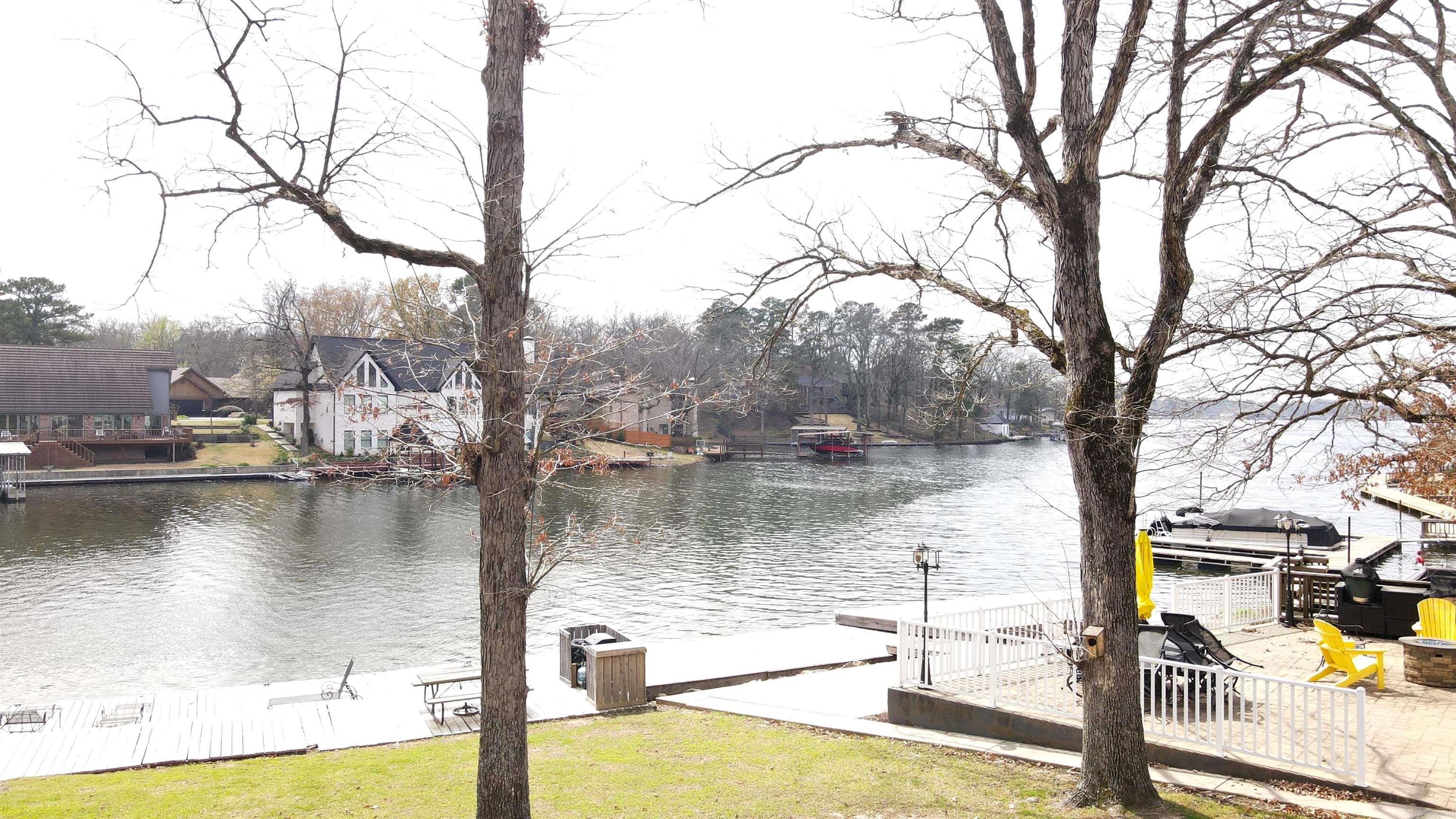 189  Bayshore  Hot Springs, AR